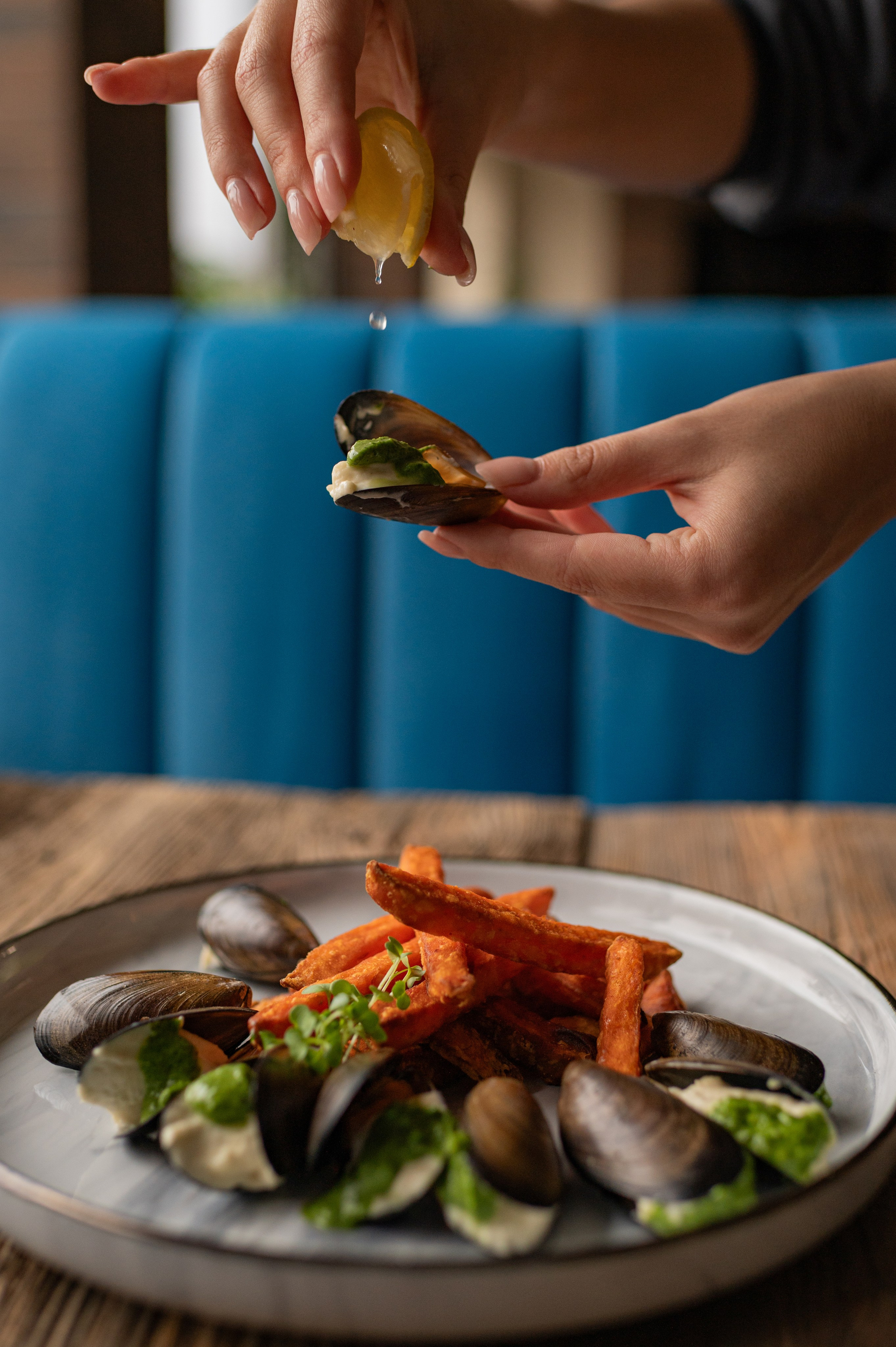 Фудзйомка для закладу Luniko, предметні фото їжі, фудфотограф Тернопіль Львів, зйомка страв Львів, фотосесія їжі, фудфотосесія Тернопіль. Сімейний, дитячий та індивідуальний фотограф в м. Тернопіль, м. Львів