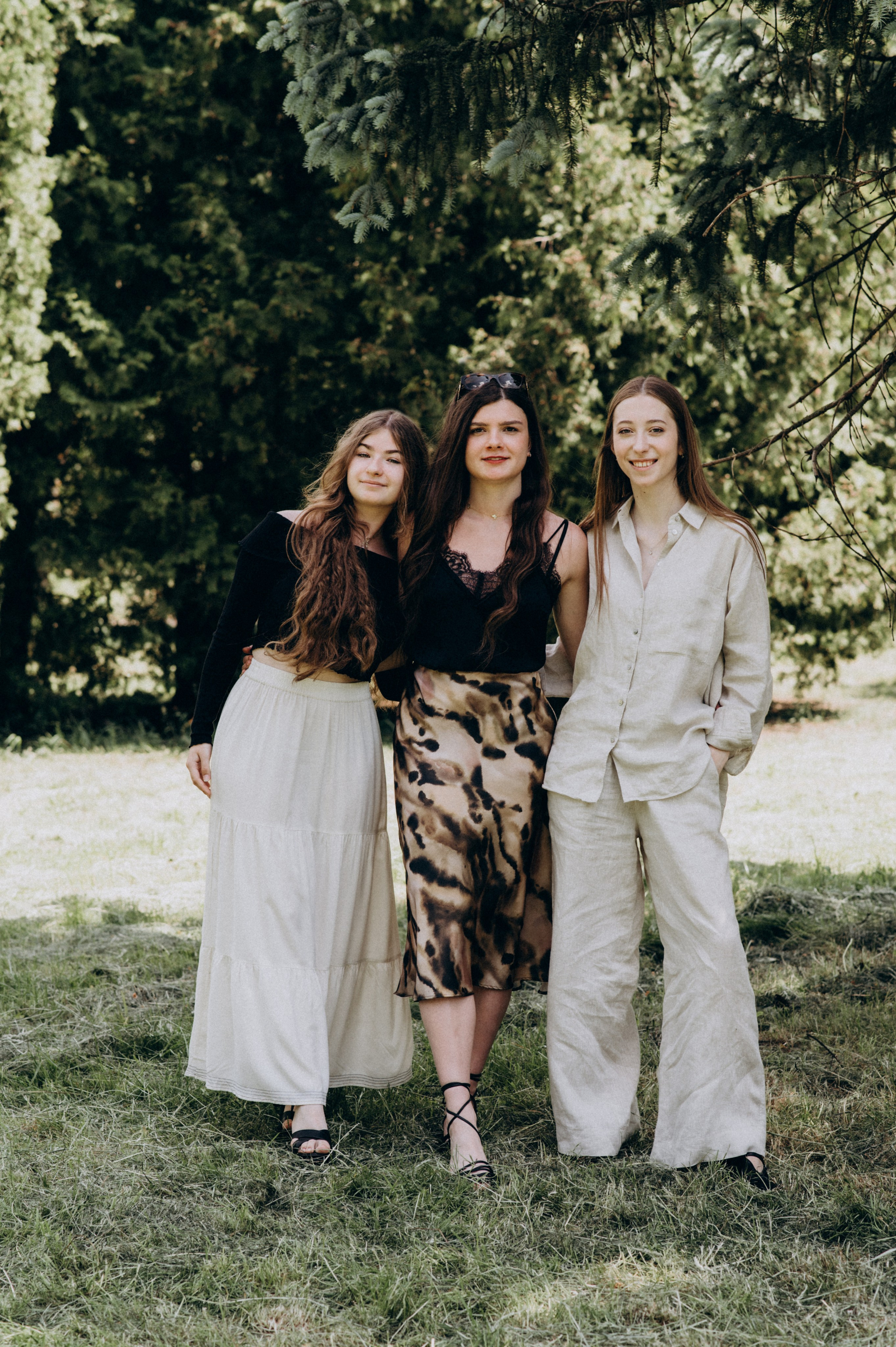 Фотосесія випускників, зйомка випускників Тернопіль Львів, випускні фотоальбоми Тернопіль, шкільні фотоальбоми Тернопіль. Сімейний, дитячий та індивідуальний фотограф в м. Тернопіль, м. Львів