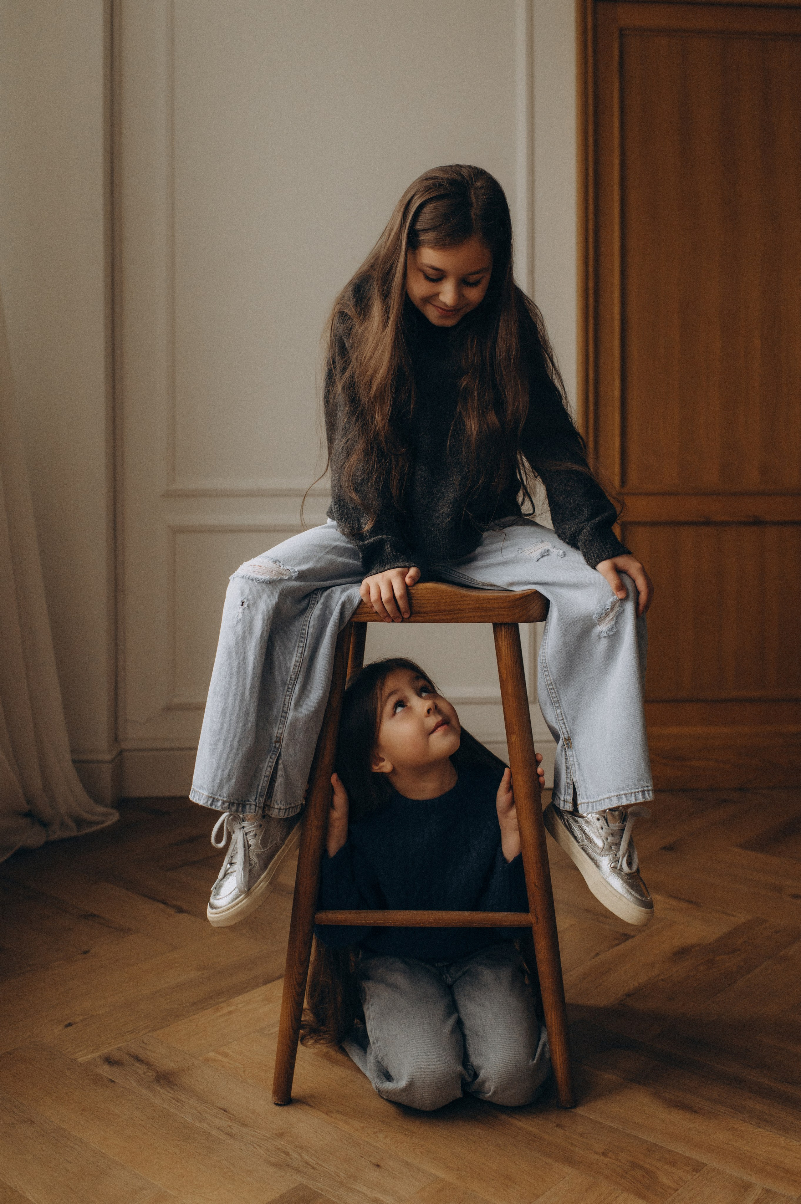 Фотосесія сестричок Тернопіль, зйомка сестрички, сімейний фотограф Тернопіль, портретний фотограф Тернопіль, фотосесія дітей. Сімейний, дитячий та індивідуальний фотограф в м. Тернопіль, м. Львів