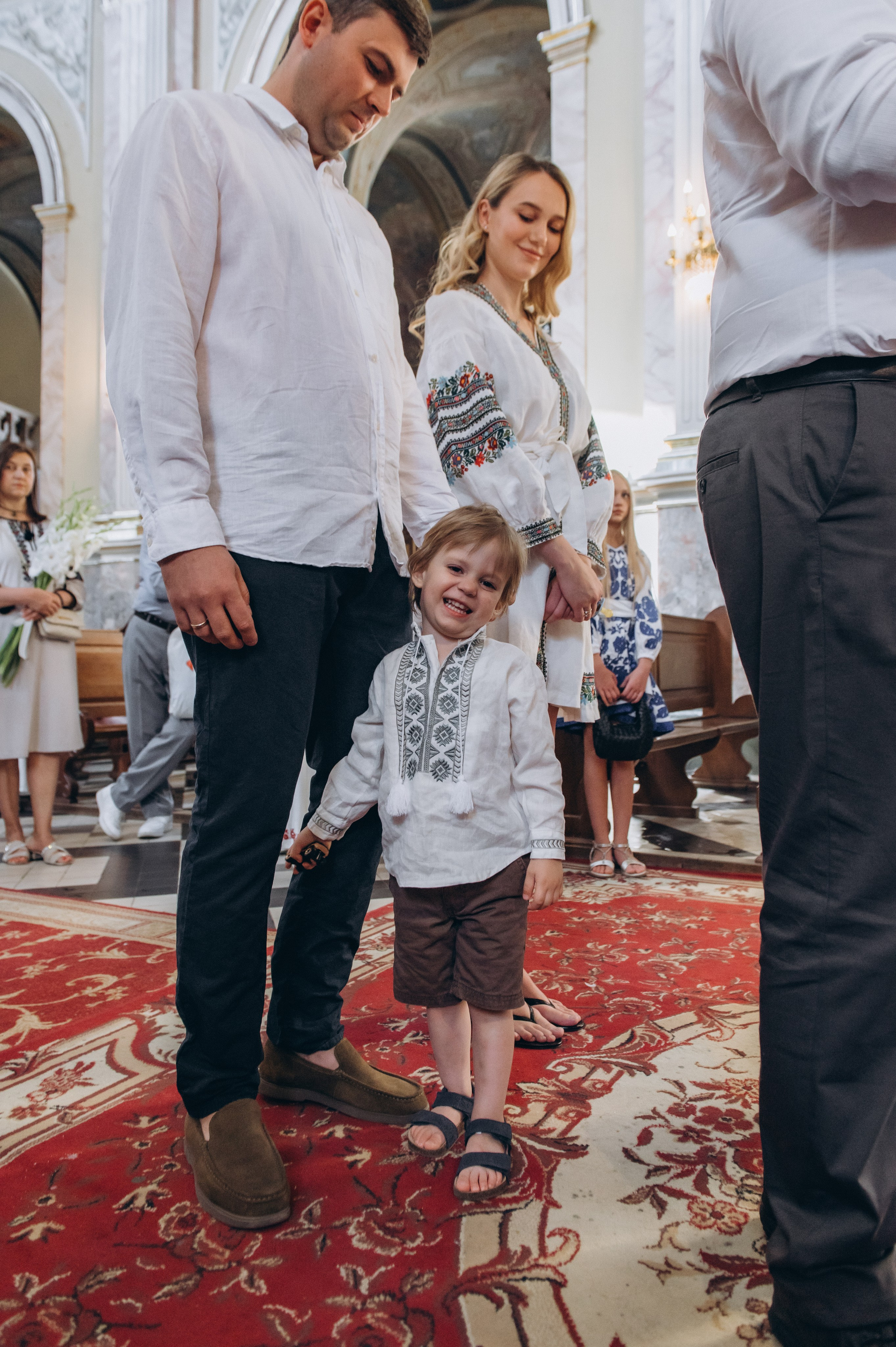 Фотосесія Хрещення Тернопіль, фотосесія хрестин Тернопіль, Катедра Тернопіль, фотосесія хрещення катедра. Сімейний, дитячий та індивідуальний фотограф в м. Тернопіль, м. Львів