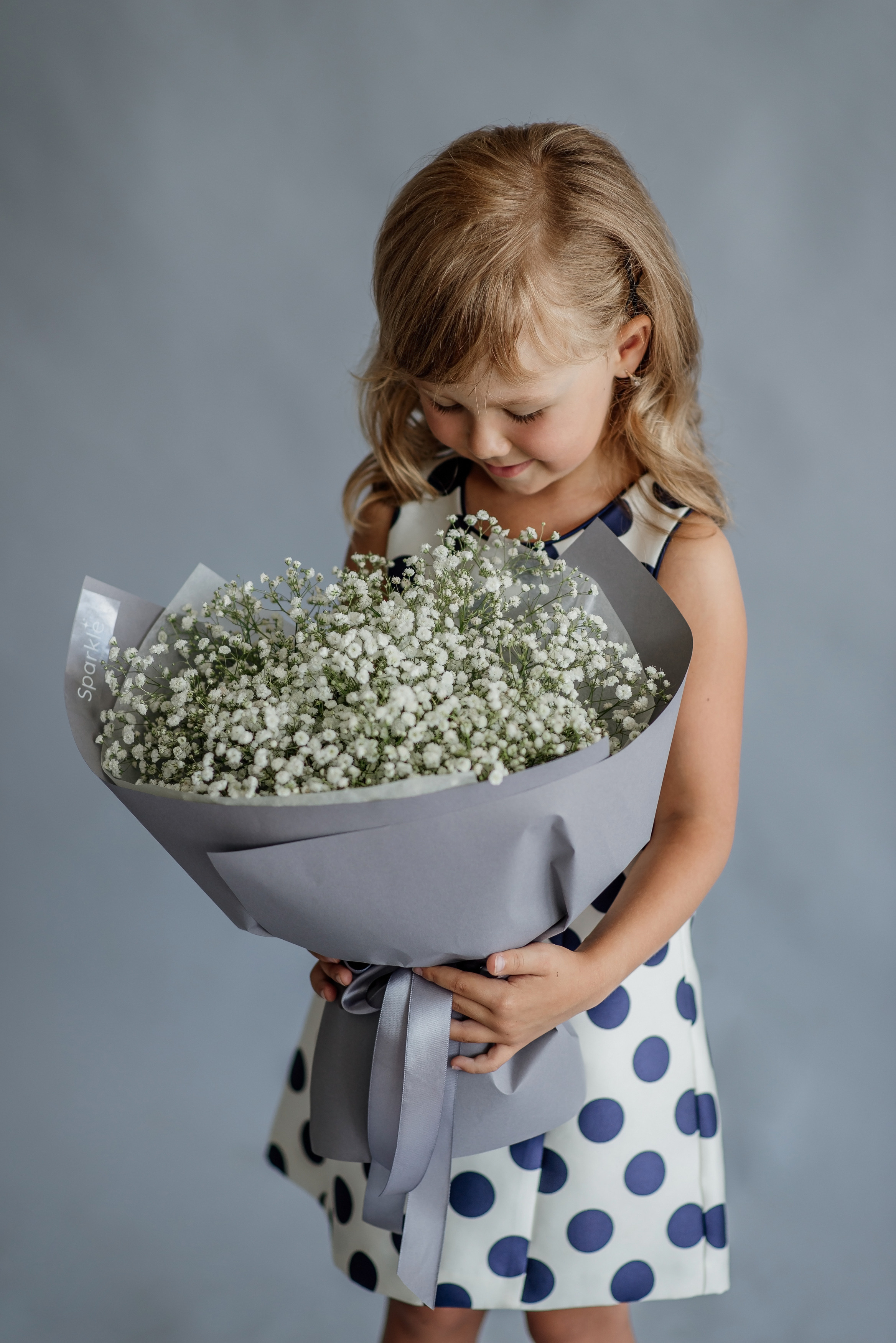 Студійна фотосесія з квітами для квіткової крамниці Sparkle. Тернопіль. Сімейний, дитячий та індивідуальний фотограф в м. Тернопіль, м. Львів