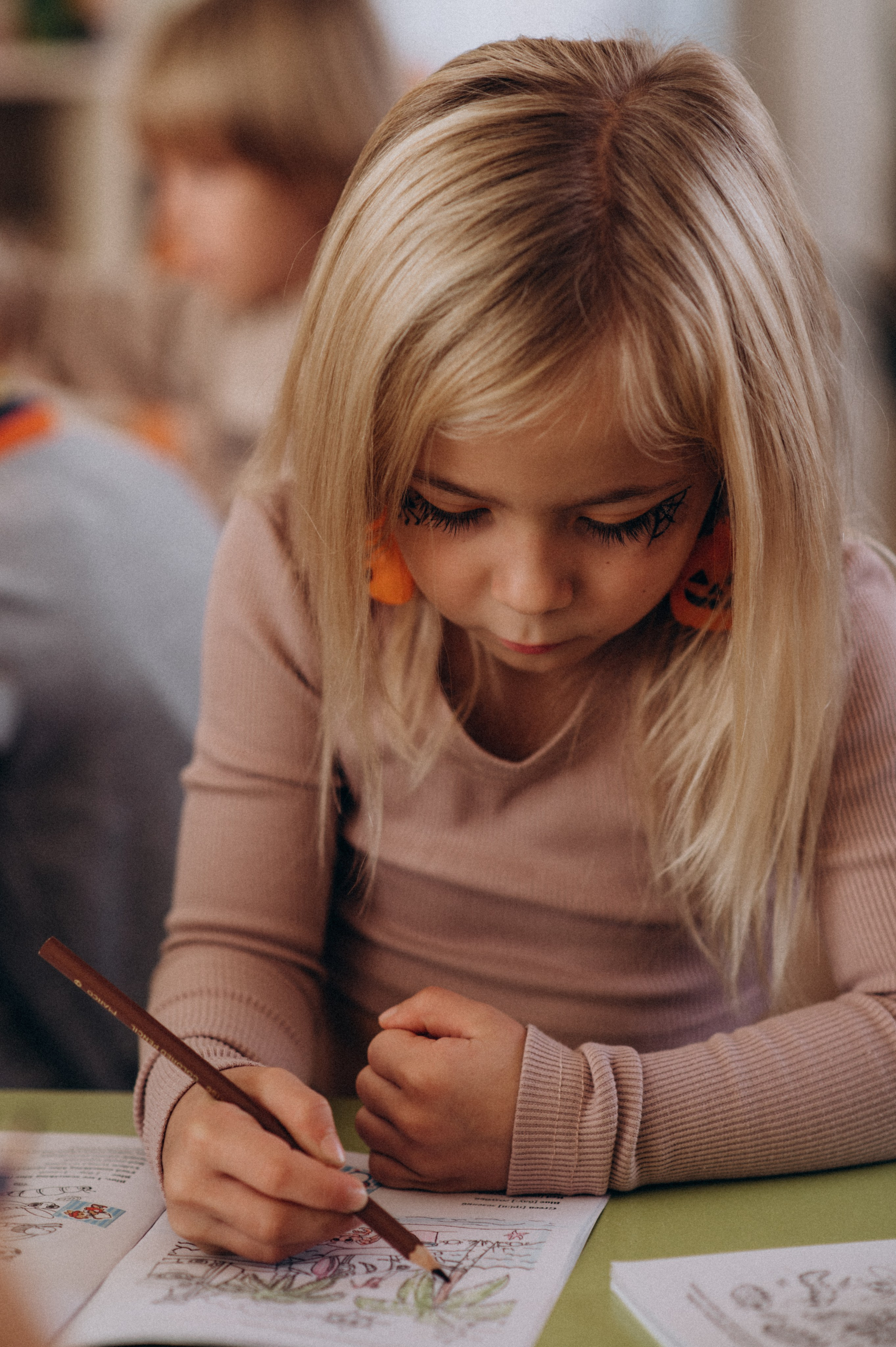 Фотосесія в дитячому садку, фотосесія на віньєтки, випускні фотоальбоми Тернопіль, шкільні фотоальбоми Тернопіль, зйомка випускного садочку. Сімейний, дитячий та індивідуальний фотограф в м. Тернопіль, м. Львів