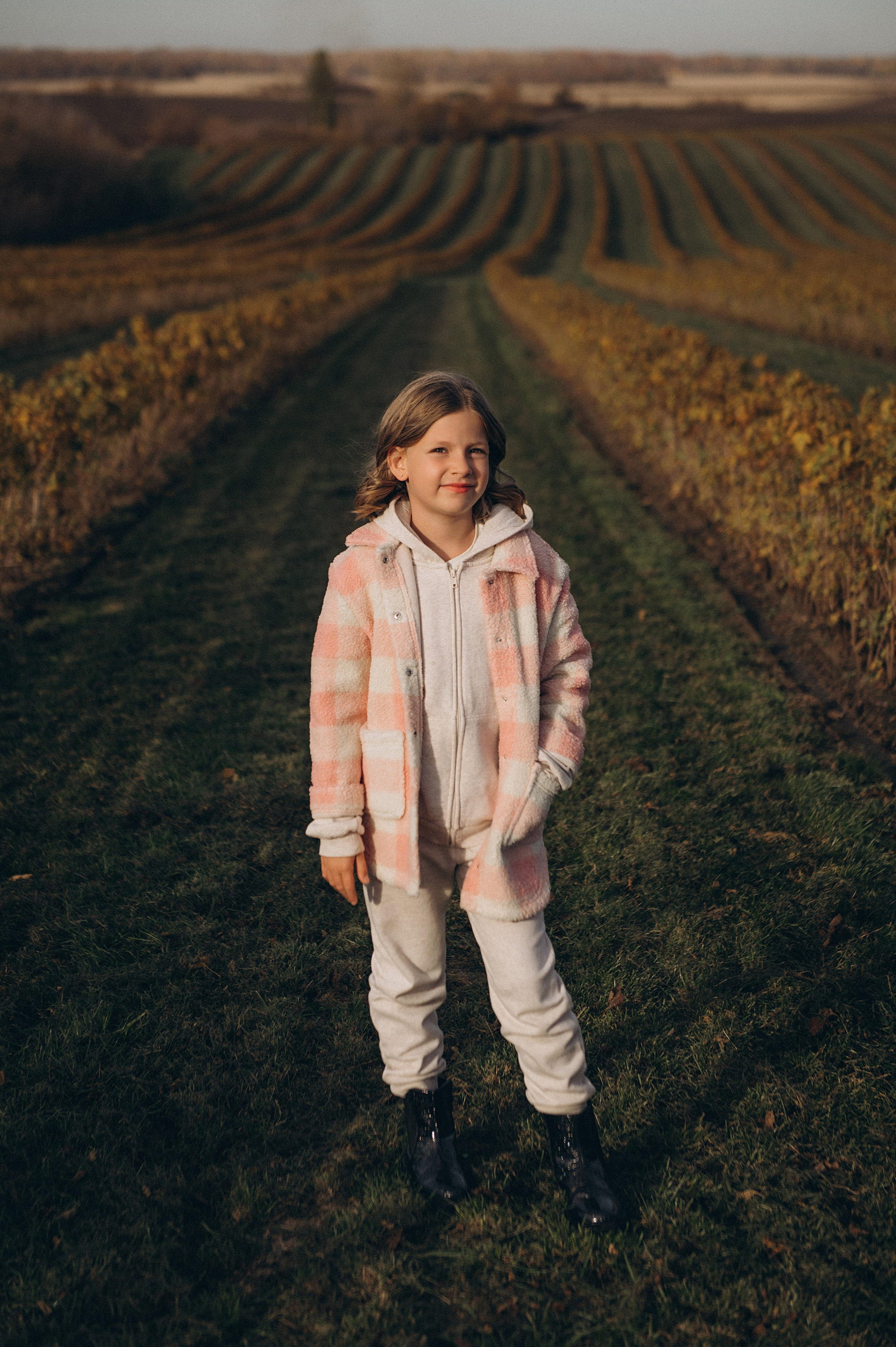 Дитячий фотограф Тернопіль, фотосесія дітей, фотосесія на природі, зйомка у Веселі козенята, фотосесія дня народження Тернопіль. Сімейний, дитячий та індивідуальний фотограф в м. Тернопіль, м. Львів