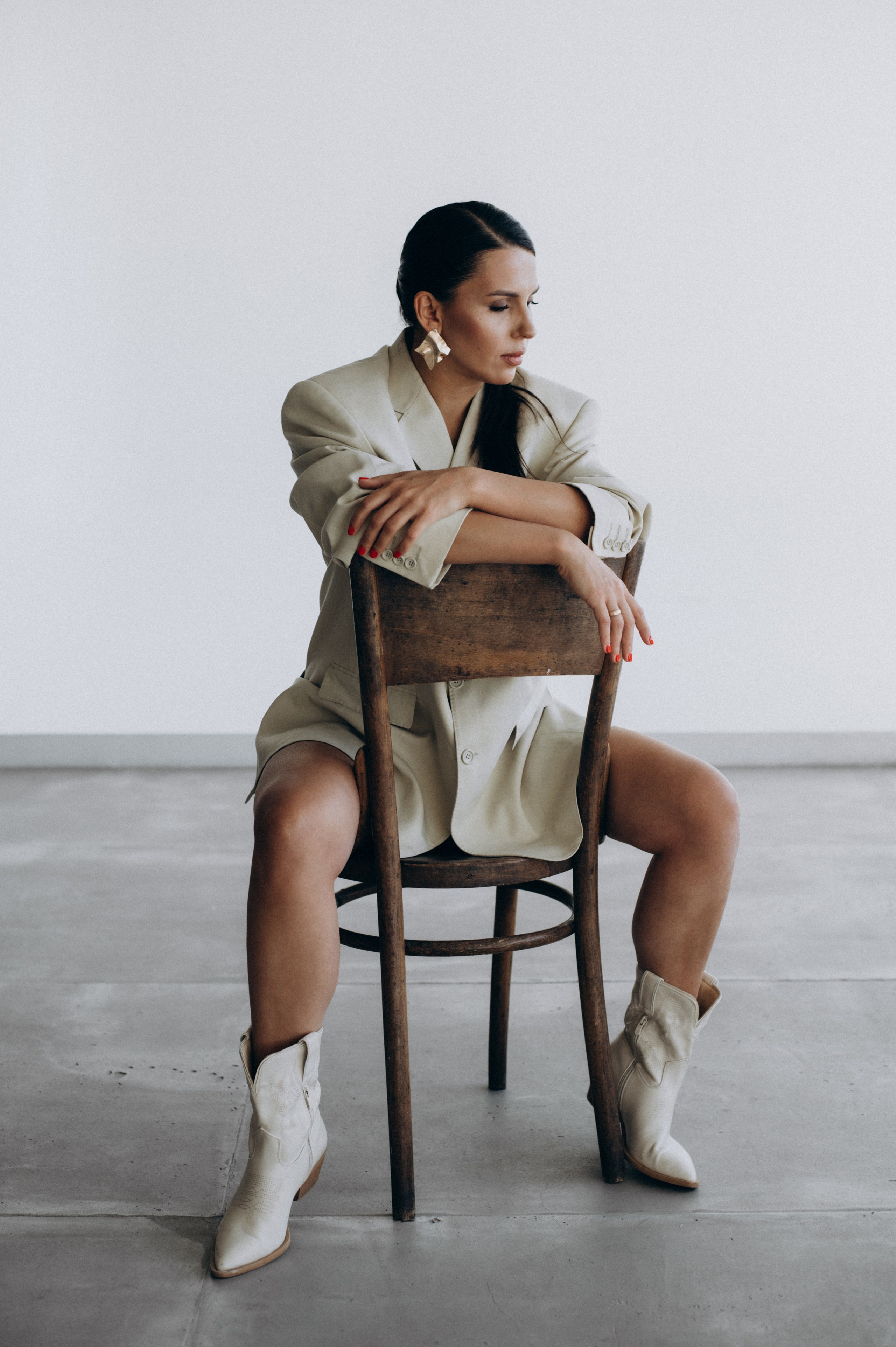 Портретна зйомка Тернопіль, контент-зйомка для лікаря, фотосесія лікаря у студії Тернопіль. Сімейний, дитячий та індивідуальний фотограф в м. Тернопіль, м. Львів