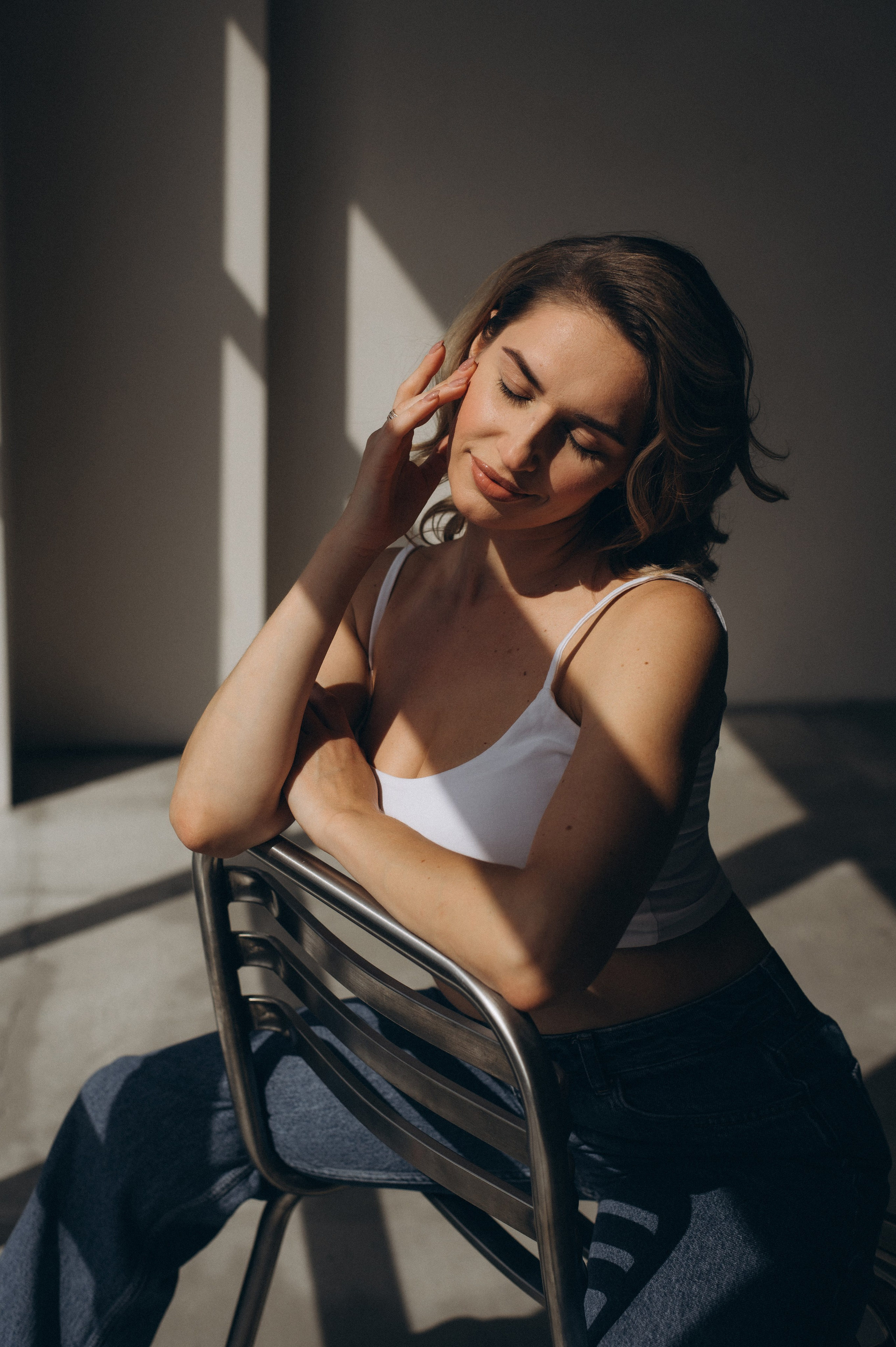 Портретна фотосесія, індивідуальна фотосесія Тернопіль, портретний фотограф Тернопіль, студійна фотосесія Тернопіль, фотосесія у студії. Сімейний, дитячий та індивідуальний фотограф в м. Тернопіль, м. Львів