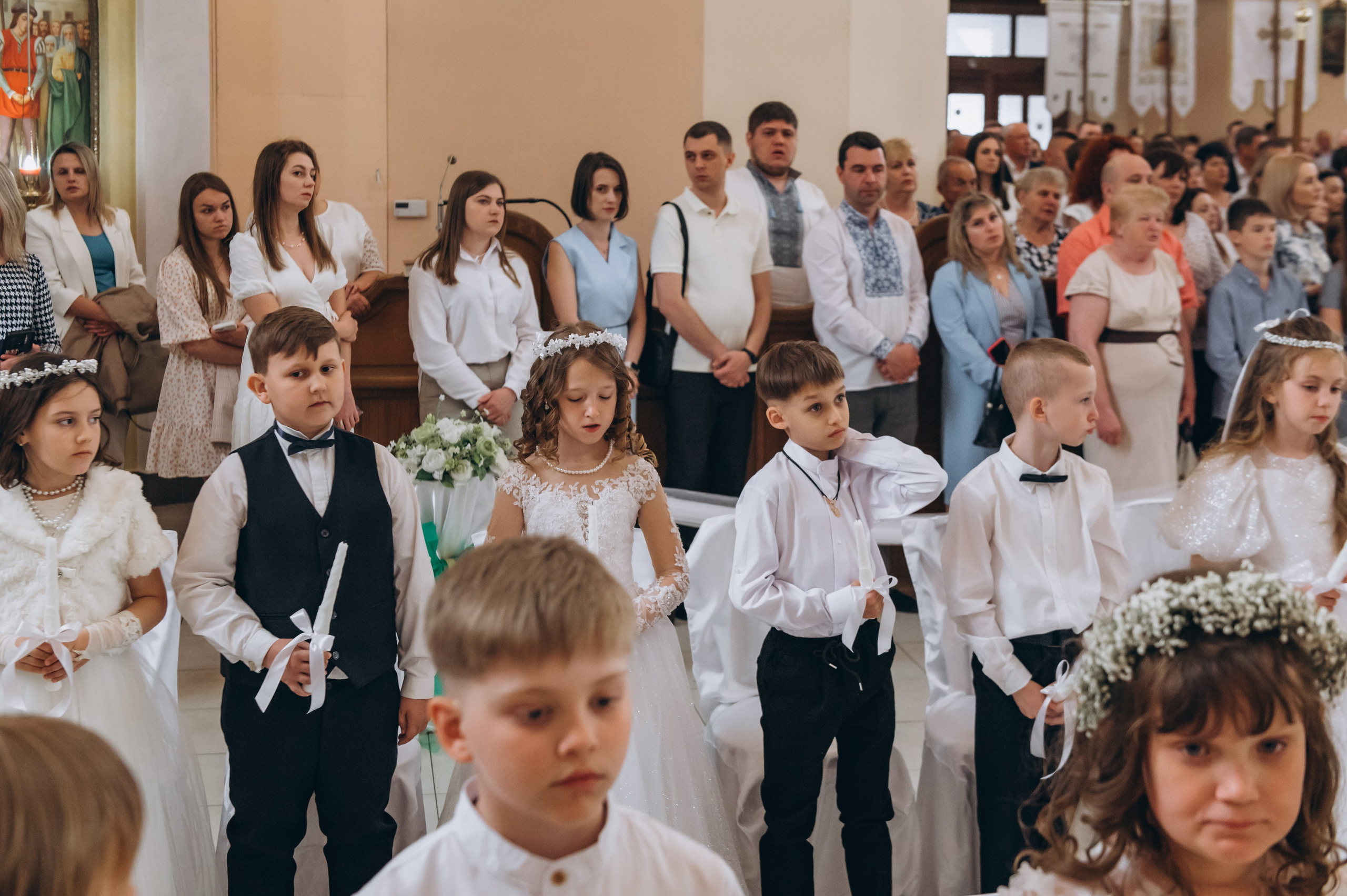 Фотосесія Причастя Тернопіль, зйомка Причастя, фотограф на Причастя Тернопіль, Причастя Львів, церква Петра і Павла. Сімейний, дитячий та індивідуальний фотограф в м. Тернопіль, м. Львів