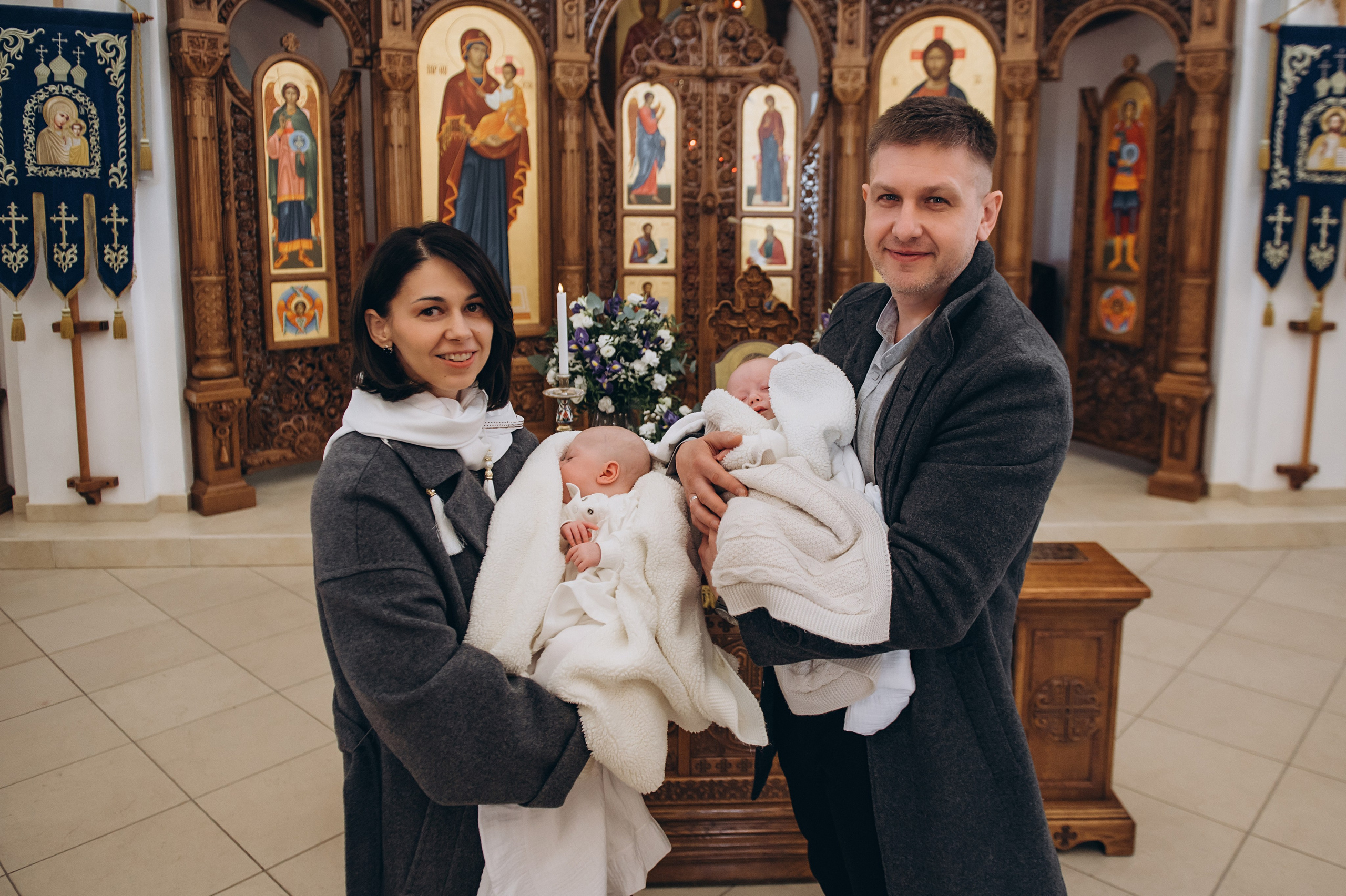 Фотосесія Хрещення Тернопіль, зйомка Хрестин Тернопіль, Храм Різдва Пресвятої Богородиці УГКЦ Тернопіль. Сімейний, дитячий та індивідуальний фотограф в м. Тернопіль, м. Львів