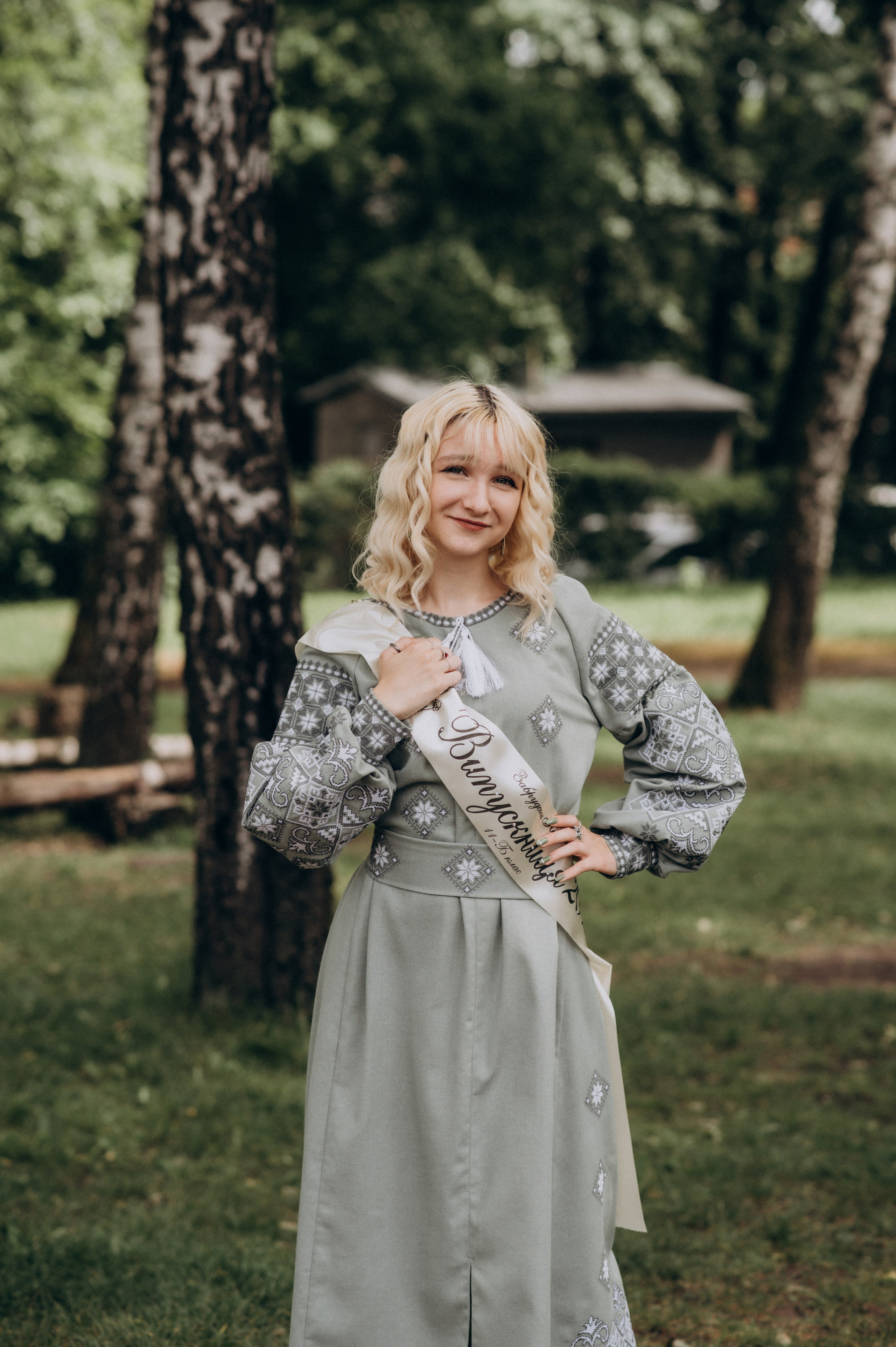 Фотосесія останнього дзвоника, фотосесія випускників Тернопіль, випускний 2024. Сімейний, дитячий та індивідуальний фотограф в м. Тернопіль, м. Львів