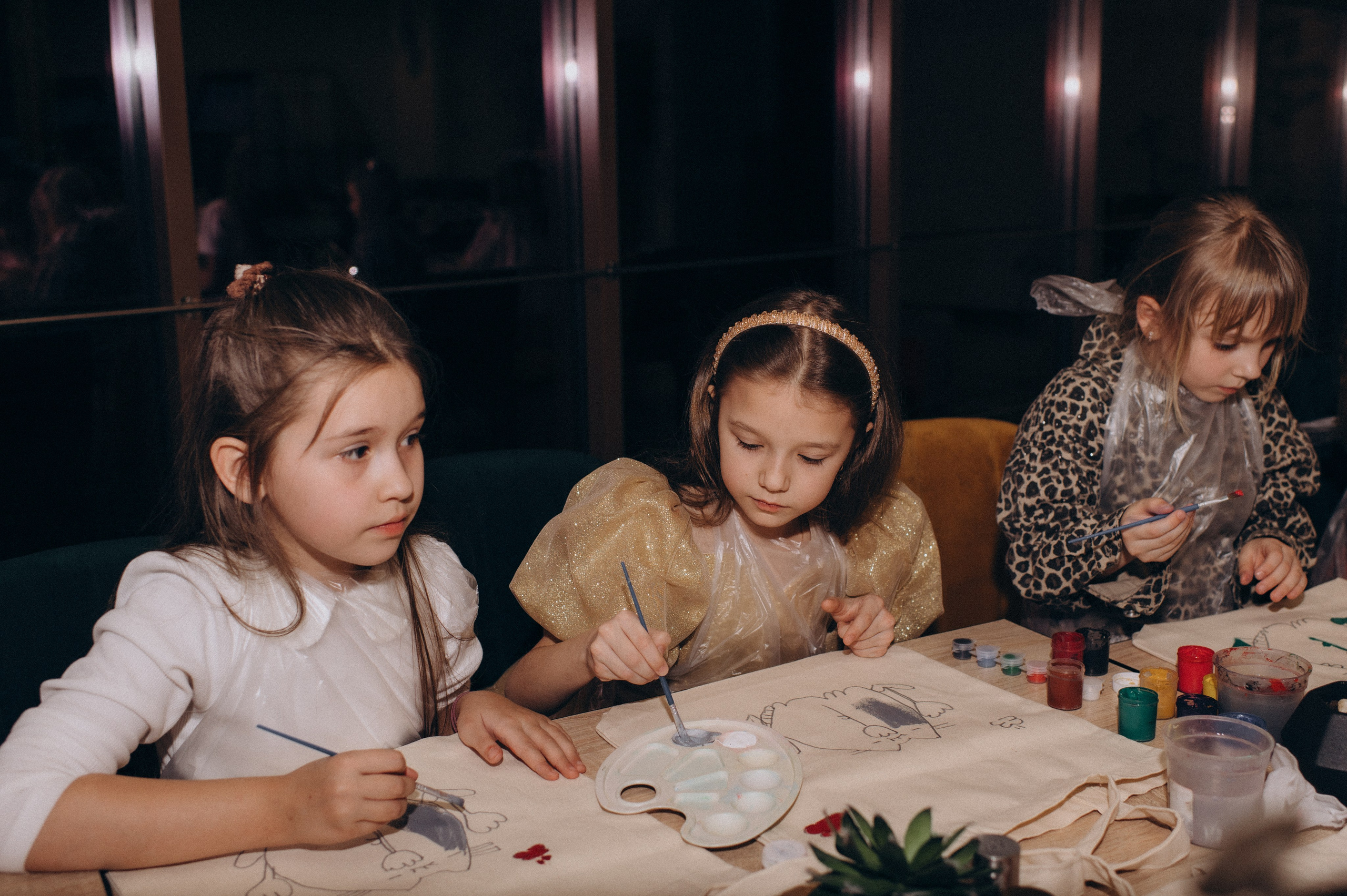 Фотосесія дня народження дитини, зйомка дитячого дня народження, фотосесія дитячого дня народження Тернопіль. Сімейний, дитячий та індивідуальний фотограф в м. Тернопіль, м. Львів