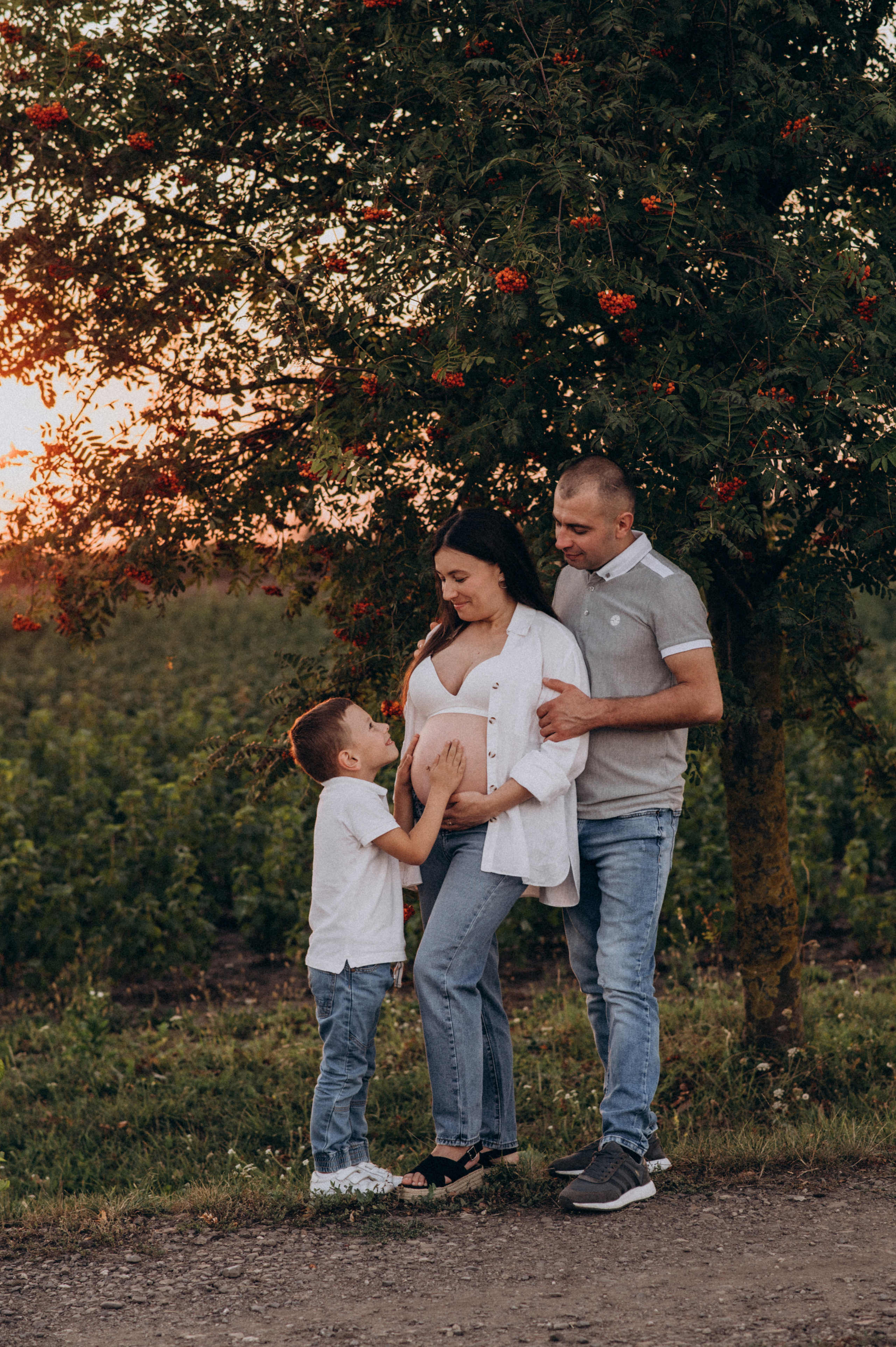 Сімейна фотосесія вагітності Тернопіль Львів. Сімейний, дитячий та індивідуальний фотограф в м. Тернопіль, м. Львів