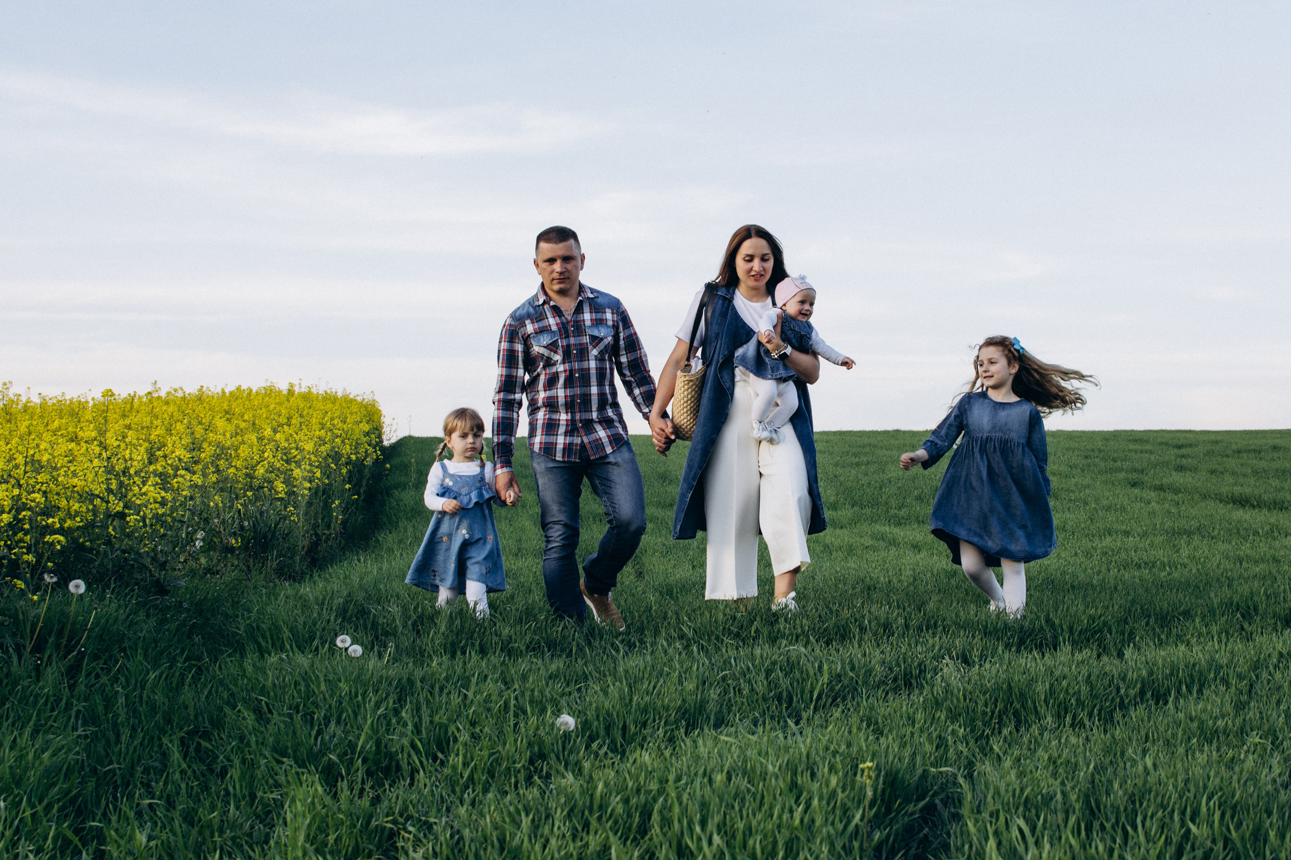 Сімейна фотосесія. Тарас, Тетяна, Орися, Яринка, Софія. Тернопільська обл. Сімейний, дитячий та індивідуальний фотограф в м. Тернопіль, м. Львів