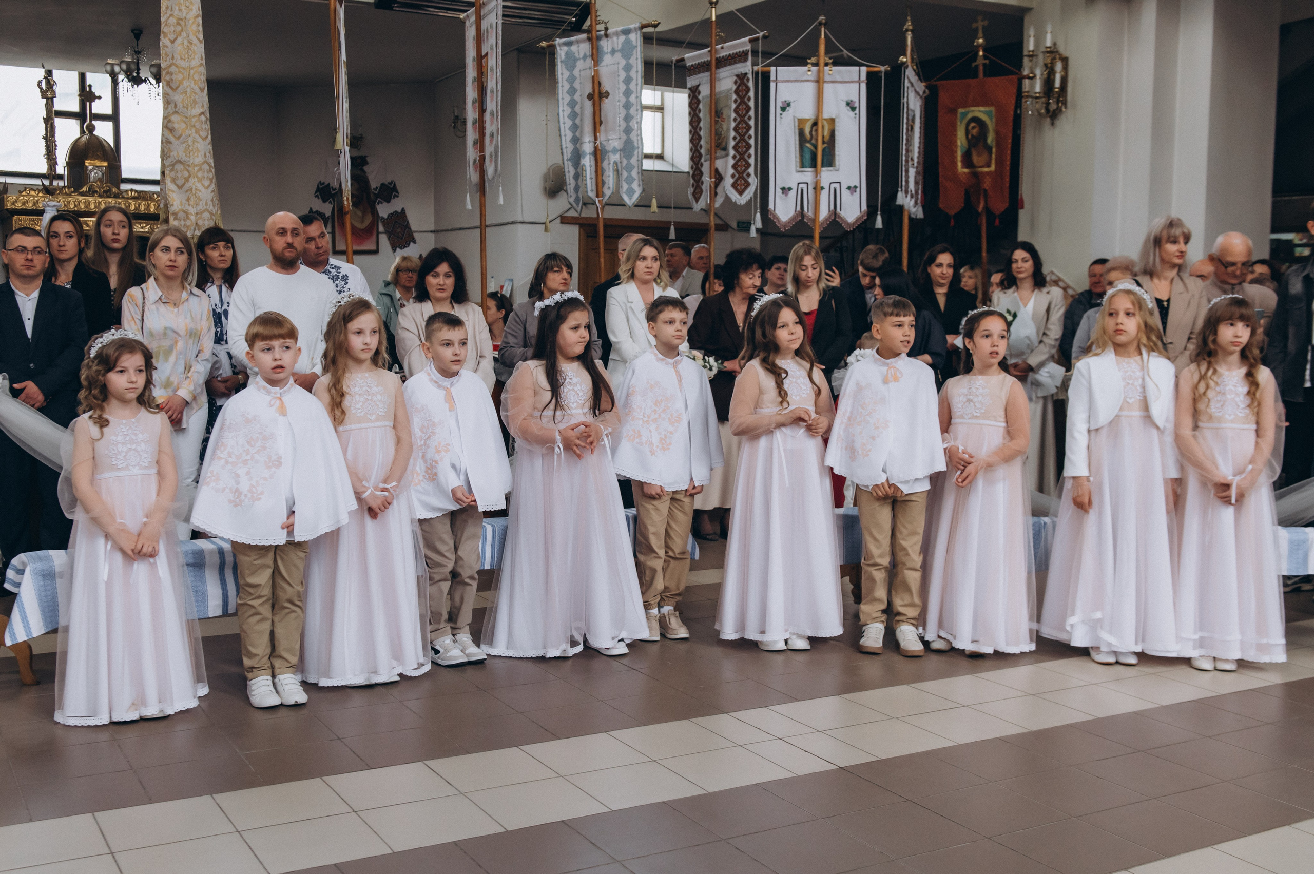 Фотосесія Причастя Тернопіль, зйомка Причастя, фотограф на Причастя Тернопіль, Причастя Львів, Причастя церква Михаїла Тернопіль. Сімейний, дитячий та індивідуальний фотограф в м. Тернопіль, м. Львів
