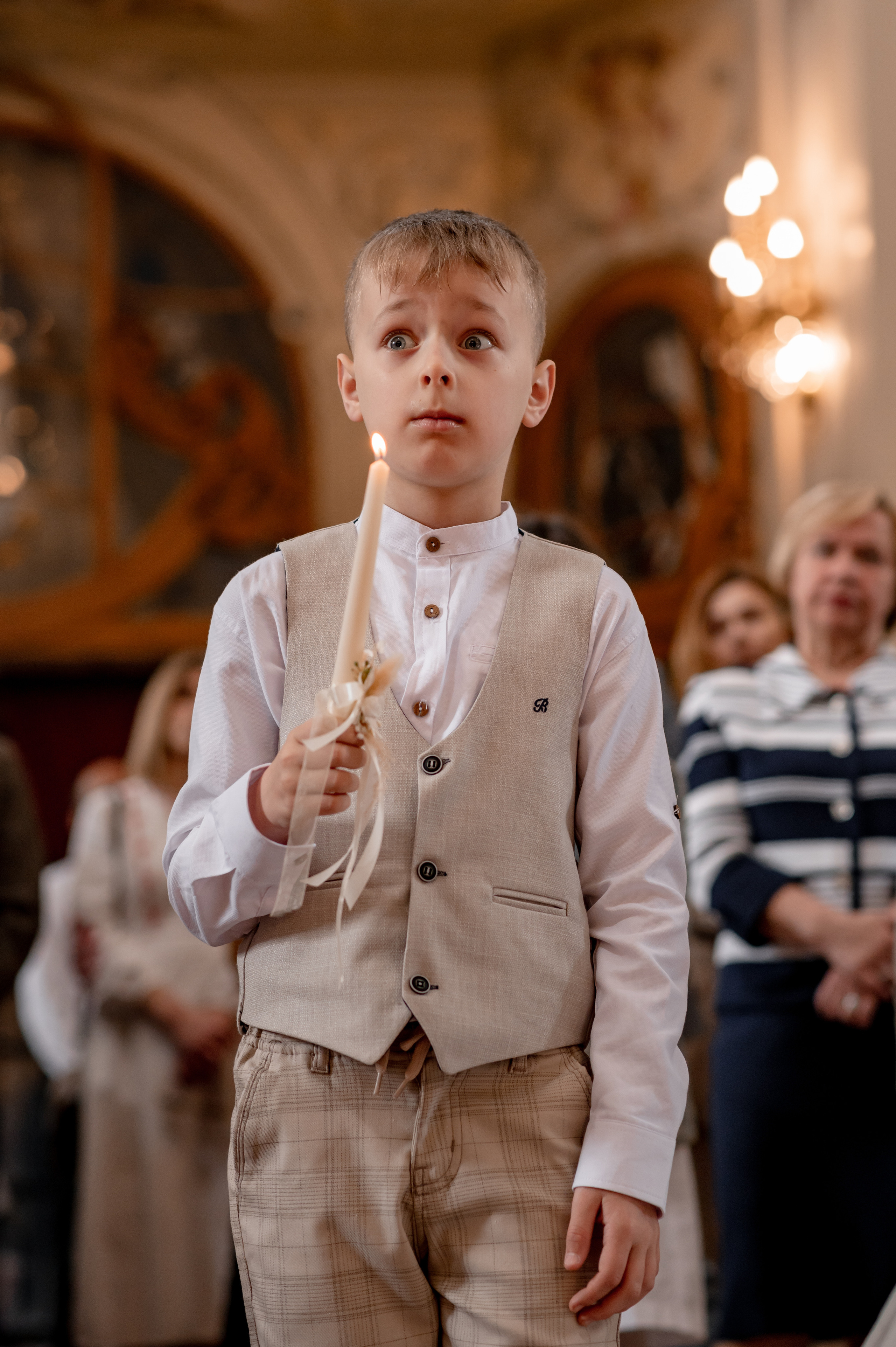 Фотосесія Першого Причастя Тернопіль, зйомка Причастя Тернопіль, Таїнство Першого Причастя Тернопіль, Катедра Причастя Тернопіль. Сімейний, дитячий та індивідуальний фотограф в м. Тернопіль, м. Львів