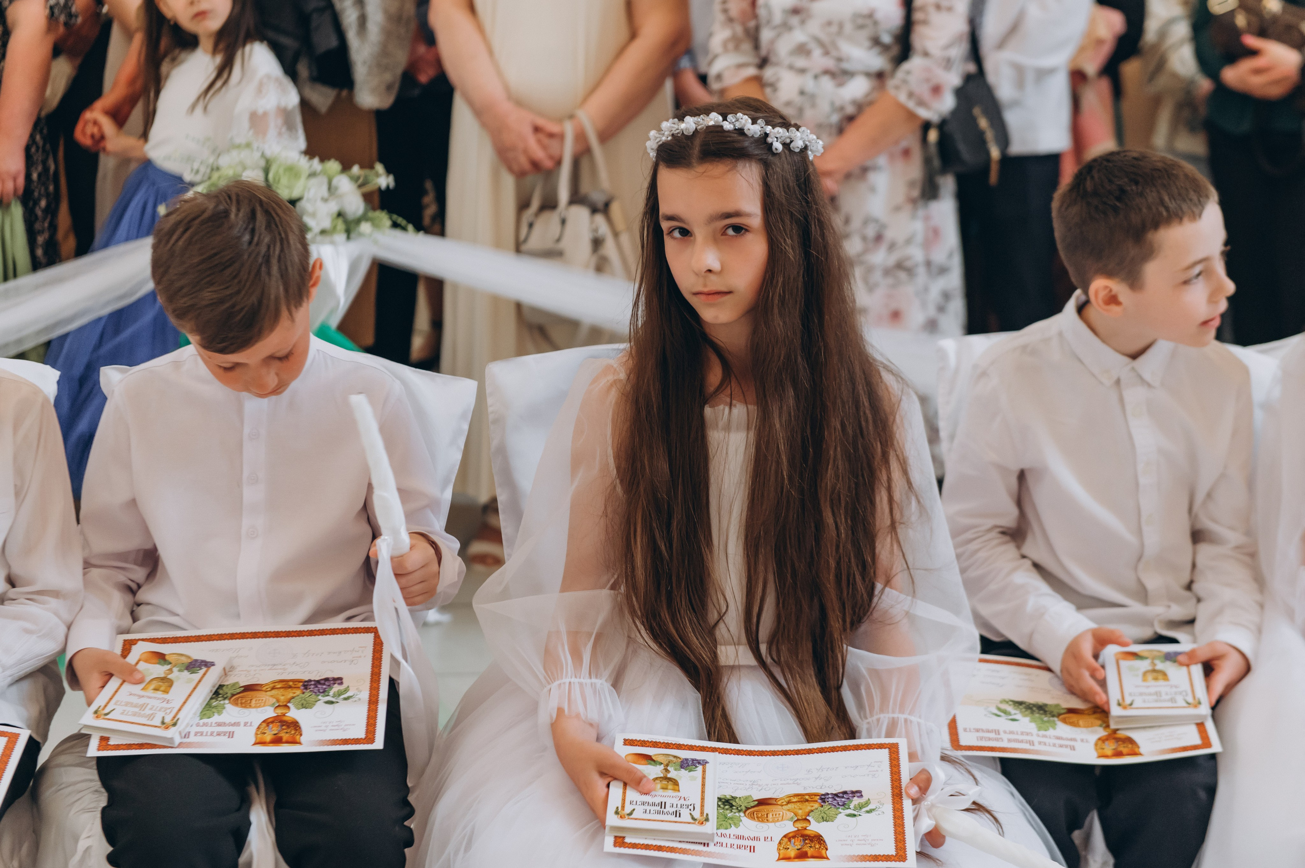 Фотосесія Причастя Тернопіль, зйомка Причастя, фотограф на Причастя Тернопіль, Причастя Львів, церква Петра і Павла. Сімейний, дитячий та індивідуальний фотограф в м. Тернопіль, м. Львів