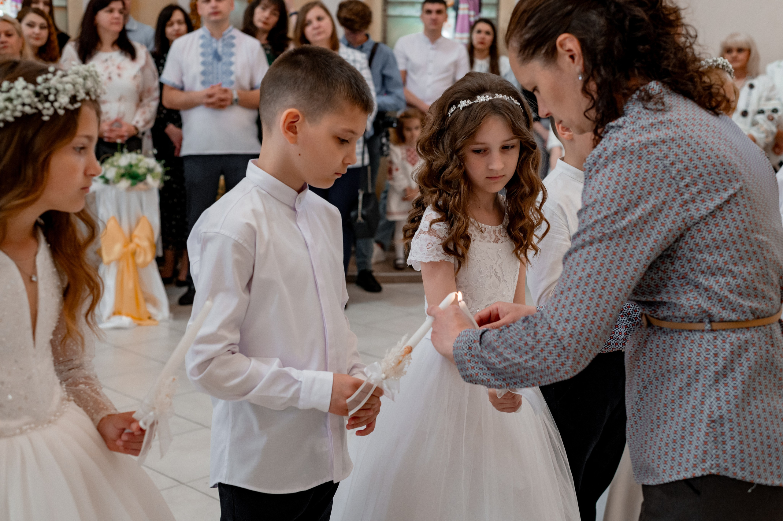 Фотосесія Першого Причастя Тернопіль, зйомка Причастя Тернопіль, Таїнство Першого Причастя Тернопіль, Катедра Причастя Тернопіль. Сімейний, дитячий та індивідуальний фотограф в м. Тернопіль, м. Львів