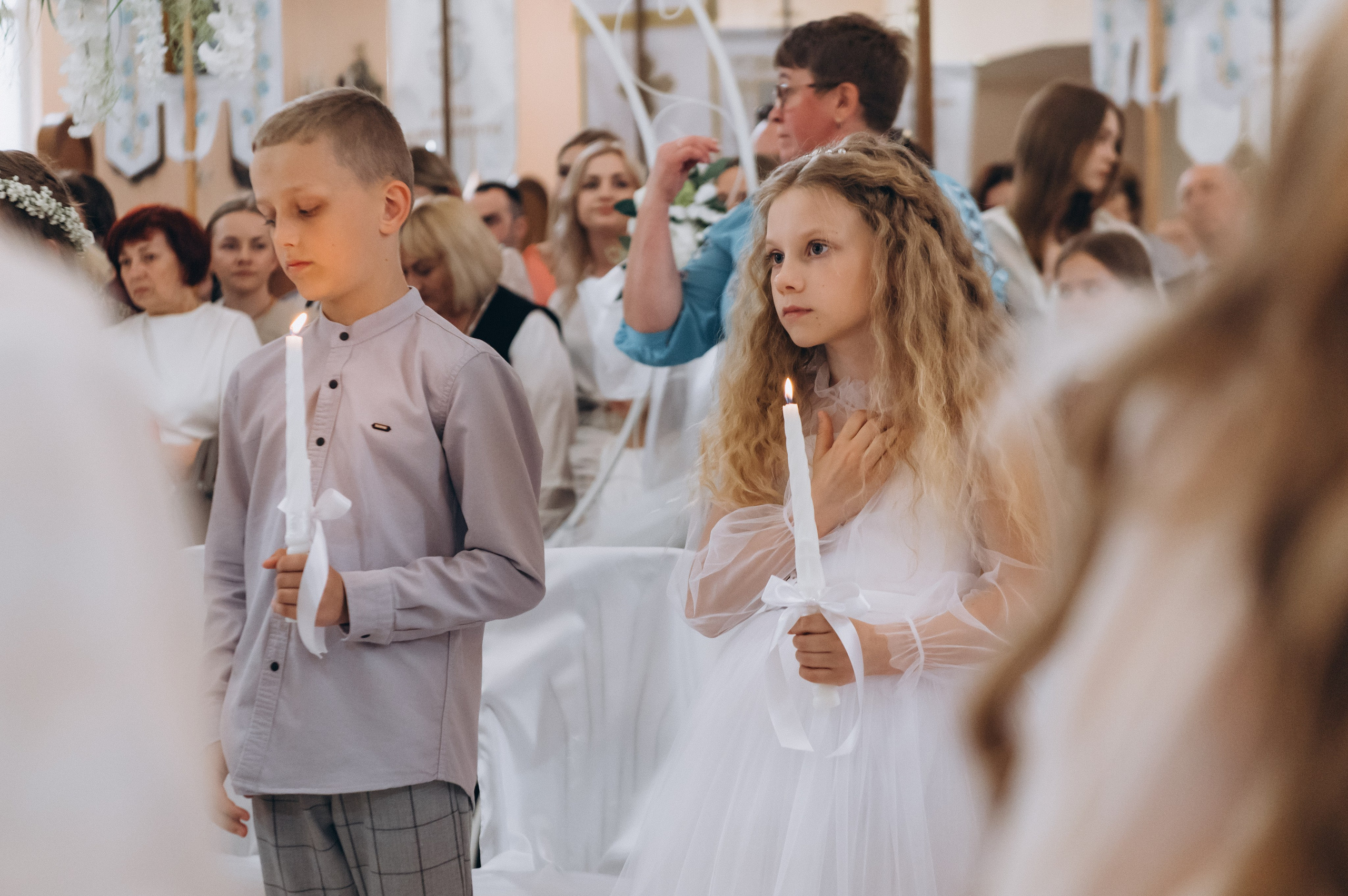 Фотосесія Причастя Тернопіль, зйомка Причастя, фотограф на Причастя Тернопіль, Причастя Львів, церква Петра і Павла. Сімейний, дитячий та індивідуальний фотограф в м. Тернопіль, м. Львів