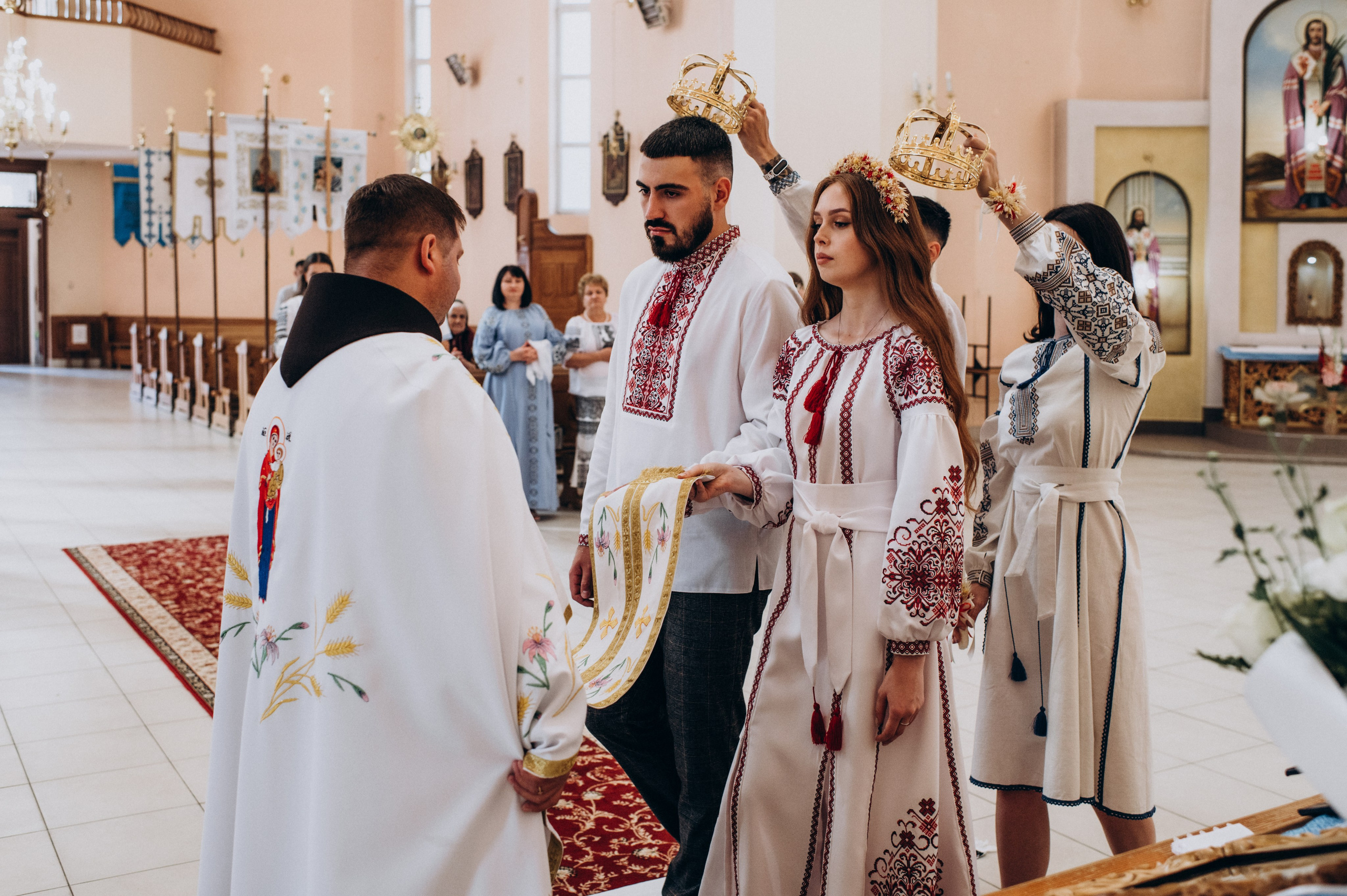Фотосесія весілля, фотосесія вінчання Тернопіль, весільний фотограф Тернопіль, весільна зйомка Тернопіль. Сімейний, дитячий та індивідуальний фотограф в м. Тернопіль, м. Львів
