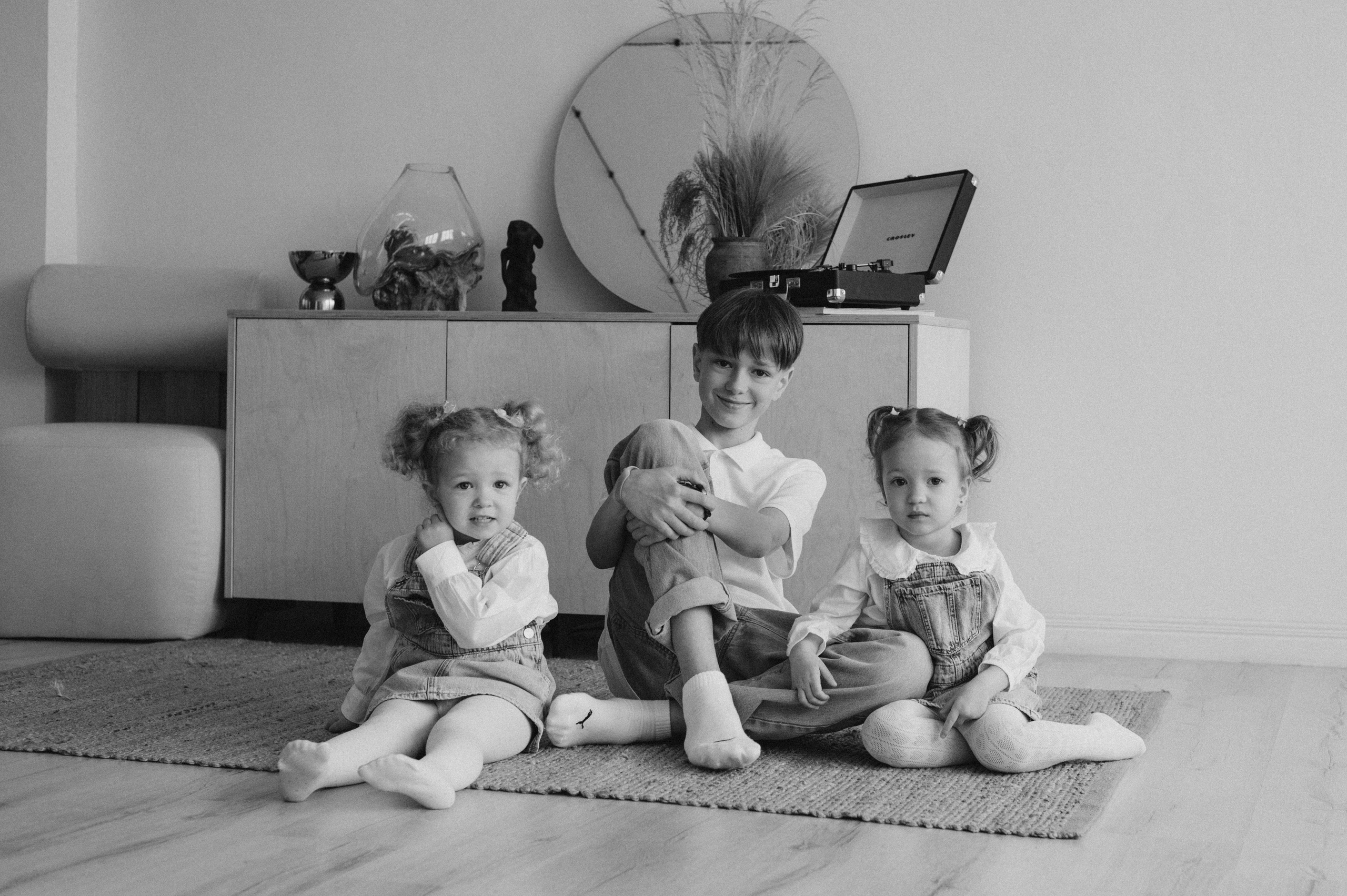 Сімейна фотосесія Тернопіль, сімейний фотограф Тернопіль, фотосесія у студії Тернопіль, дитячий фотограф, портретний фотограф Тернопіль. Сімейний, дитячий та індивідуальний фотограф в м. Тернопіль, м. Львів