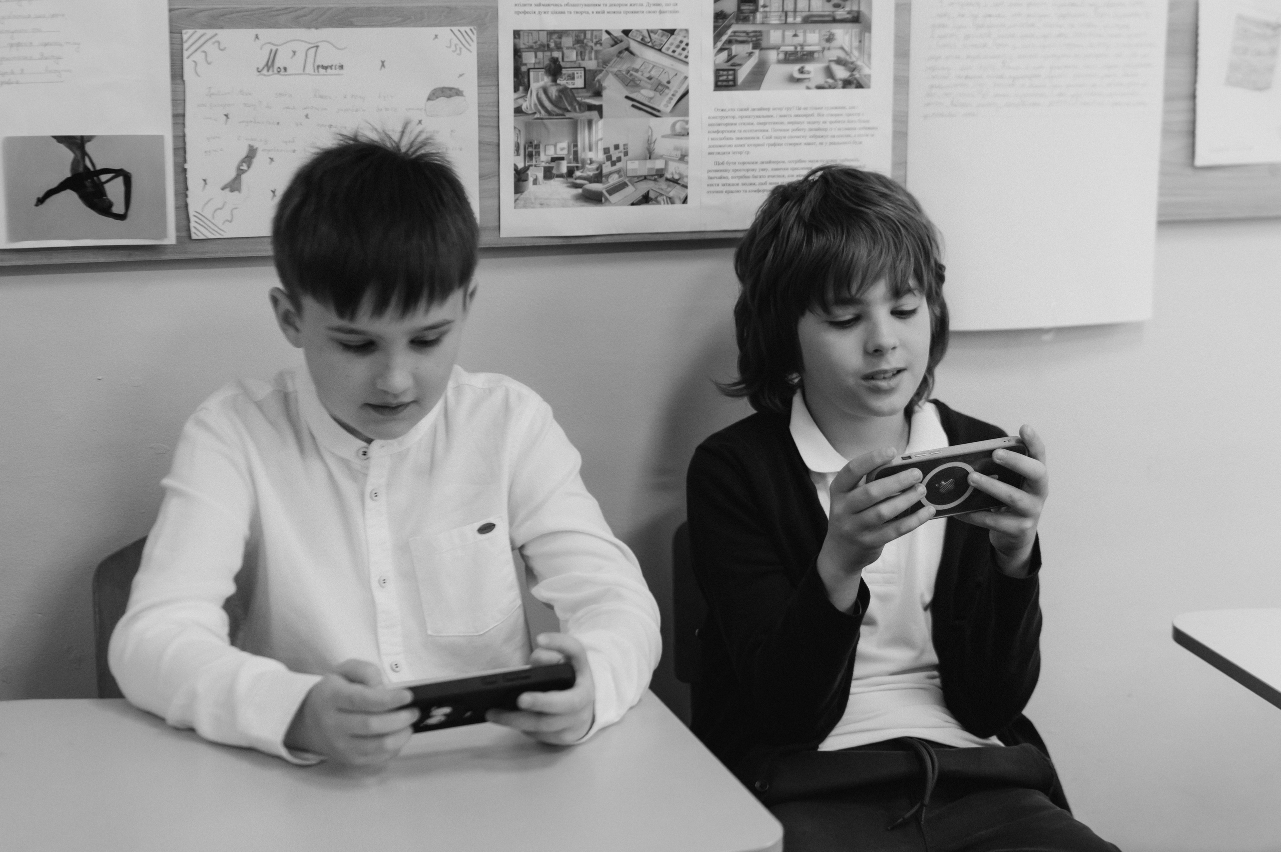 Шкільна фотосесія на віньєтки Тернопіль, фотосесія випускників Тернопіль, зйомка на віньєтки, шкільні фотоальбоми Тернопіль. Сімейний, дитячий та індивідуальний фотограф в м. Тернопіль, м. Львів