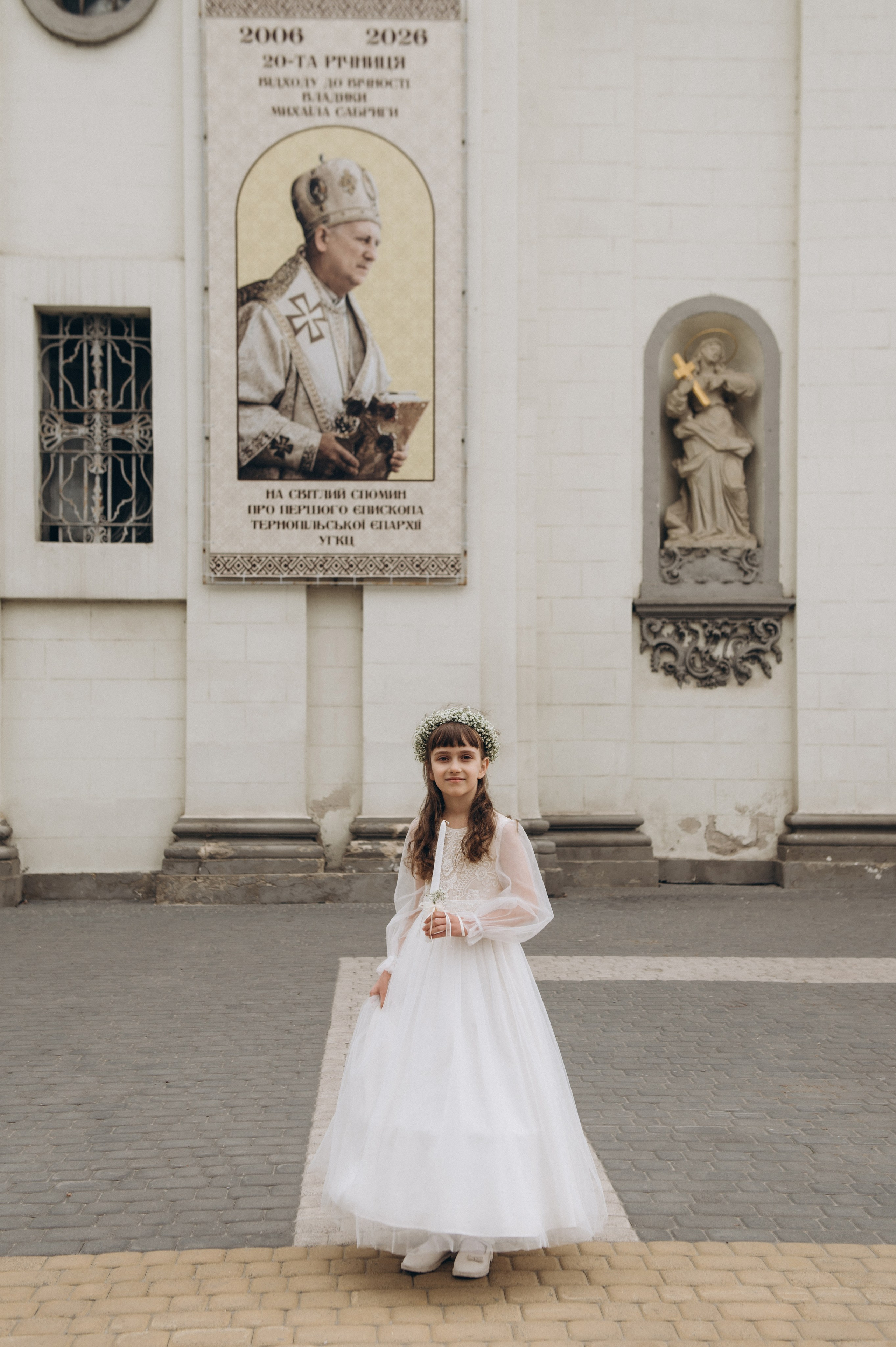 Фотосесія Першого Причастя Тернопіль, фотосесія Причастя Тернопіль, Таїнство Першого Причастя Тернопіль, Катедра Причастя Тернопіль. Сімейний, дитячий та індивідуальний фотограф в м. Тернопіль, м. Львів