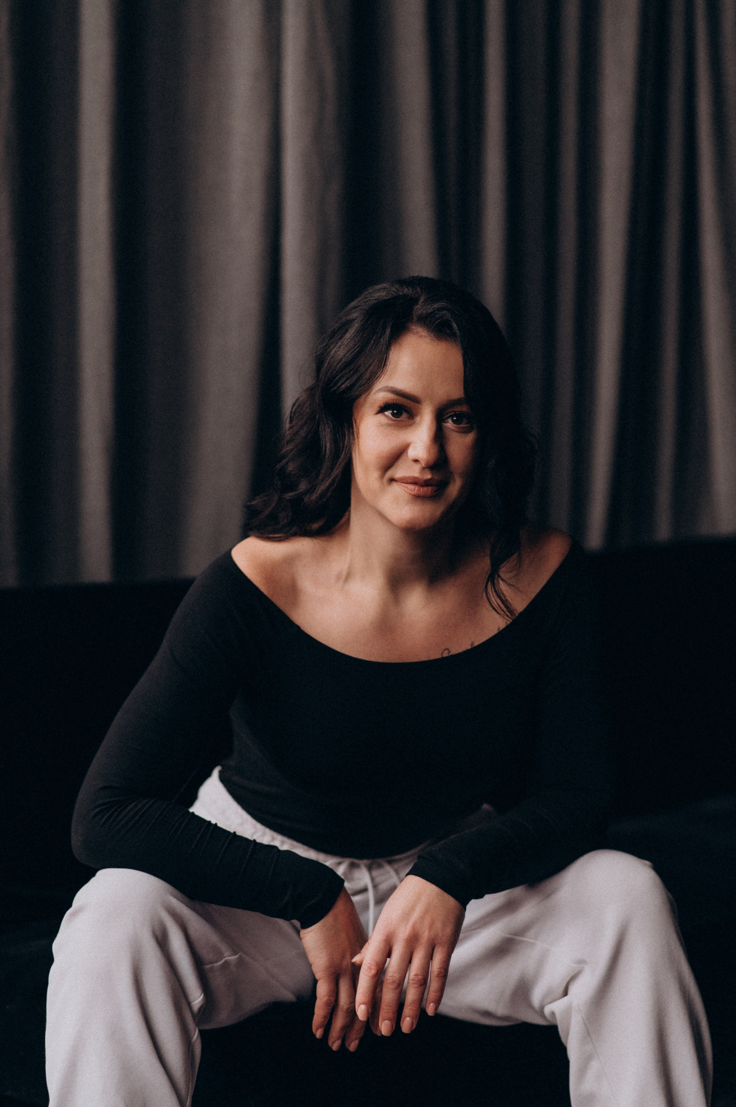 Індивідуальна фотосесія у студії, студійна зйомка Тернопіль. Сімейний, дитячий та індивідуальний фотограф в м. Тернопіль, м. Львів