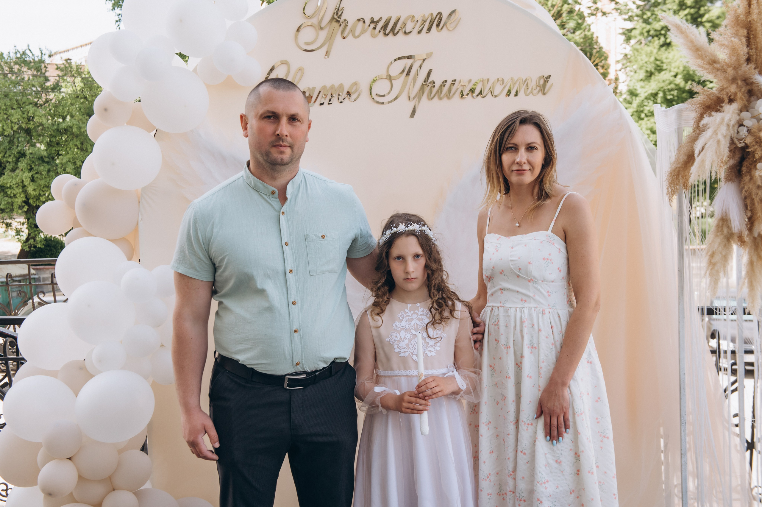 Фотосесія Причастя Тернопіль церква Св Михаїла, фотограф на Причастя Тернопіль, фотосесія Літургії Причастя Тернопіль. Сімейний, дитячий та індивідуальний фотограф в м. Тернопіль, м. Львів