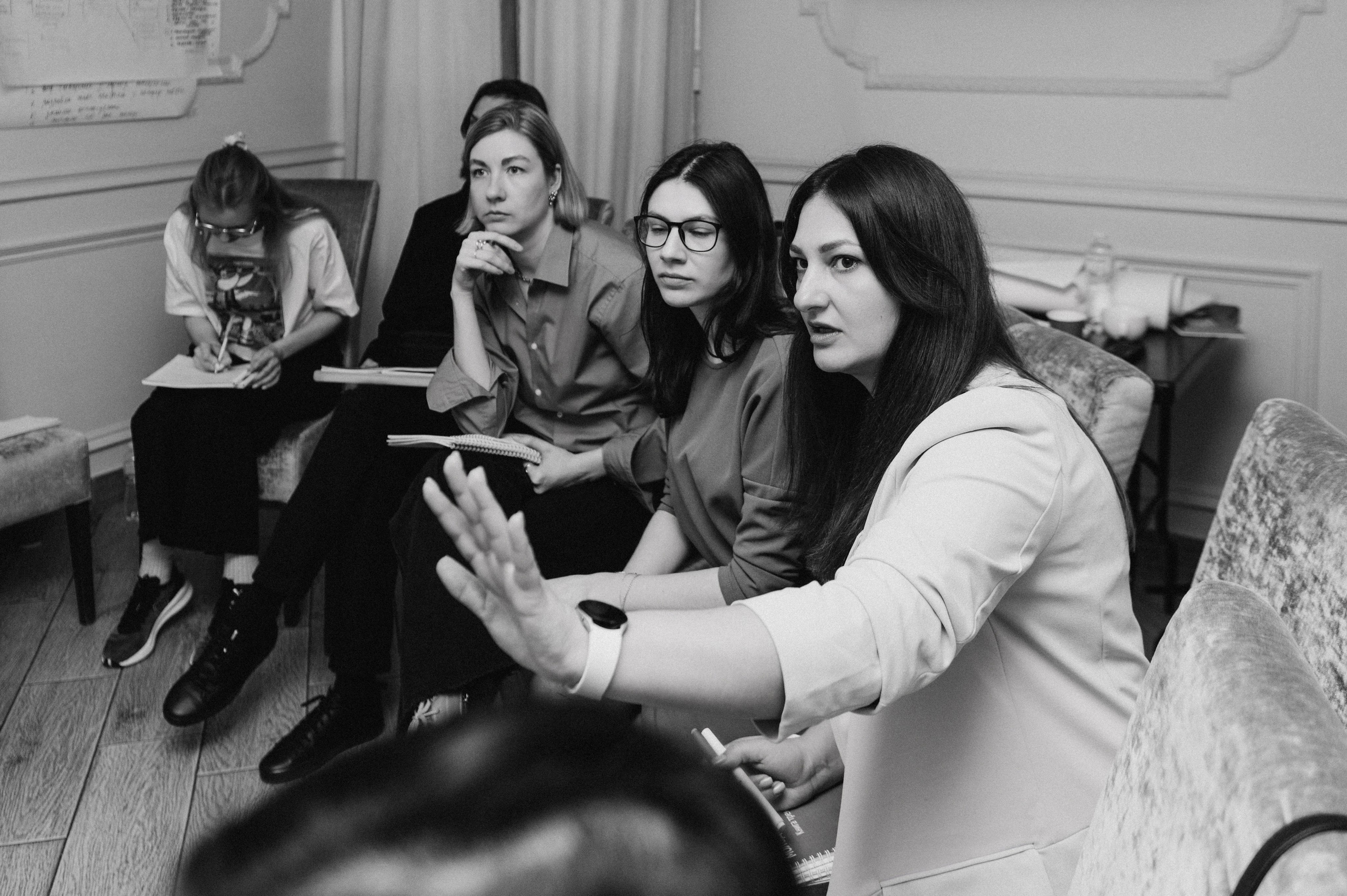 Репортажна фотосесія Тернопіль, репортажна зйомка заходу Тернопіль, зйомка конференцій, майстер-класів, тренінгів Тернопіль. Сімейний, дитячий та індивідуальний фотограф в м. Тернопіль, м. Львів