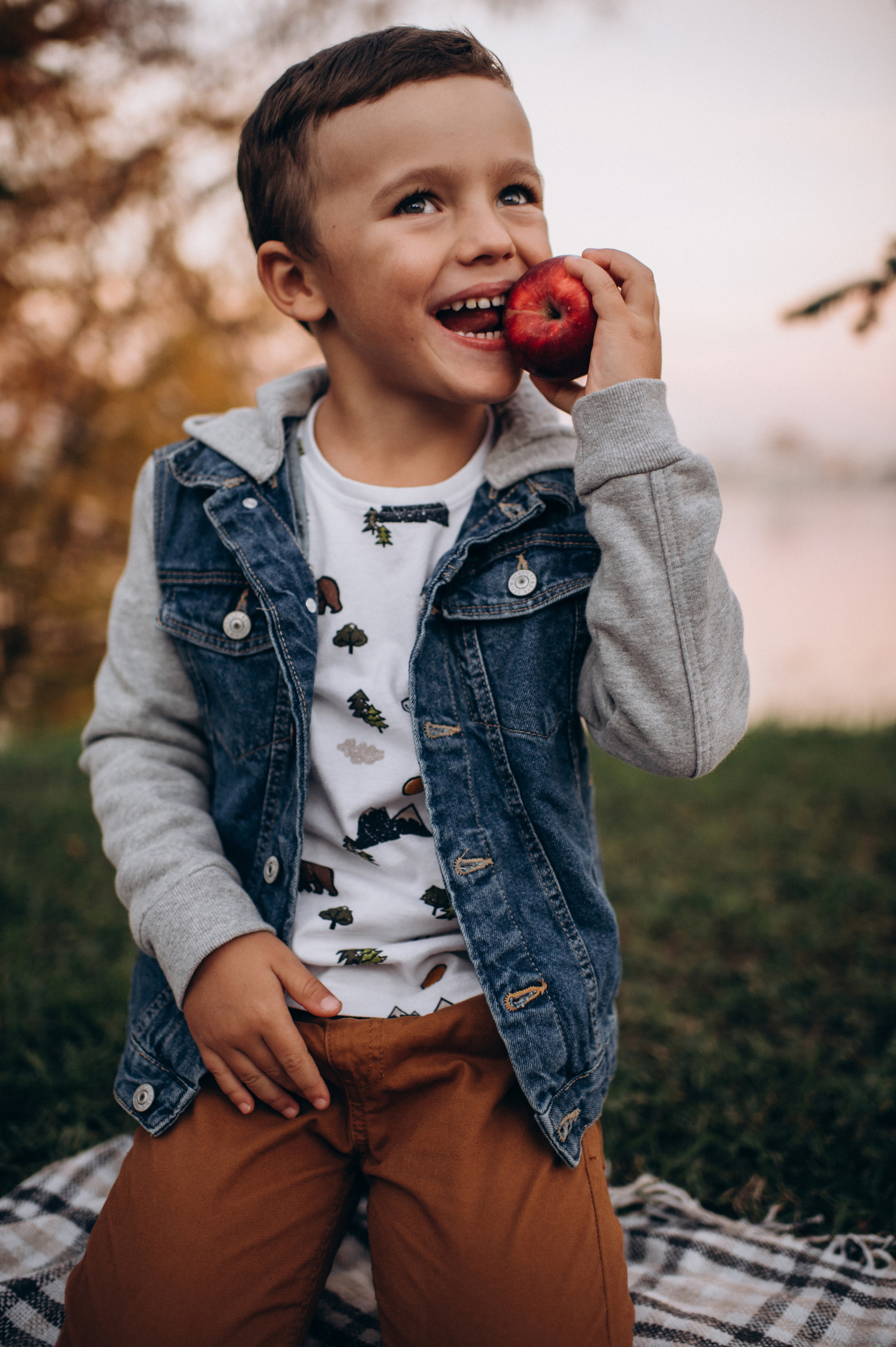 Сімейна фотосесія. Сімейний, дитячий та індивідуальний фотограф в м. Тернопіль, м. Львів
