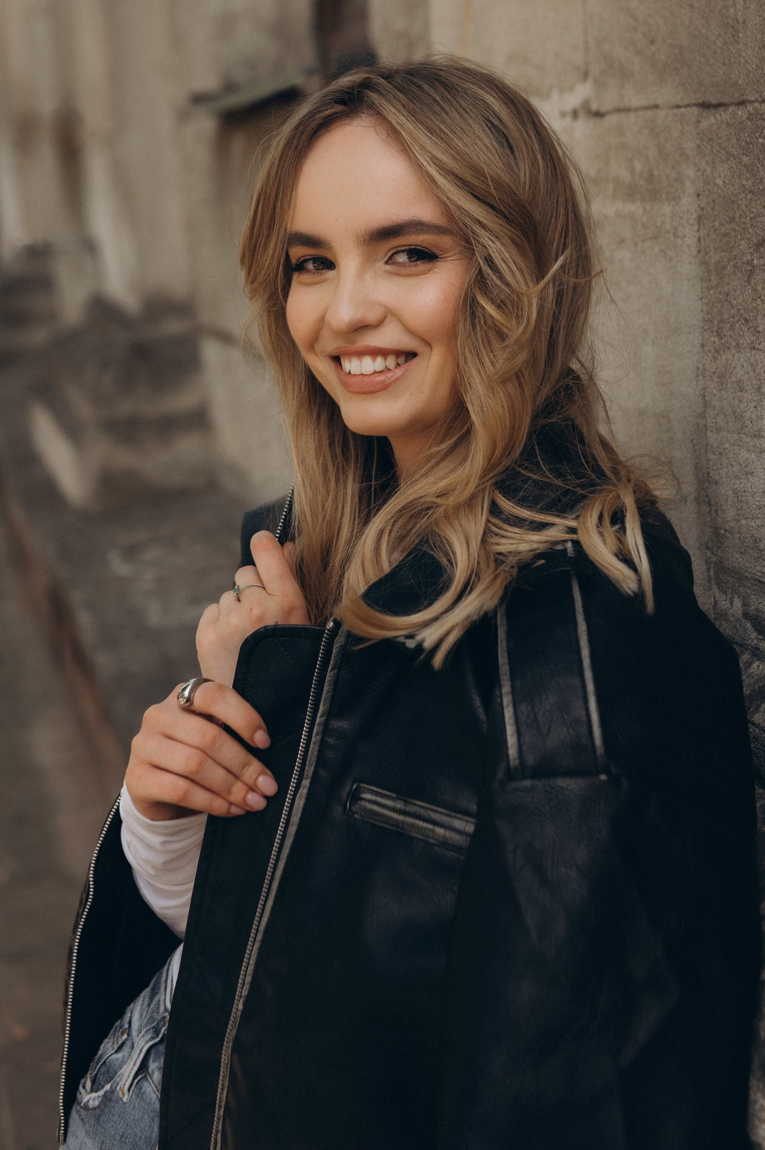 Індивідуальна фотосесія Тернопіль, портретна фотосесія Тернопіль, вулична зйомка Львів, фотограф Тернопіль. Сімейний, дитячий та індивідуальний фотограф в м. Тернопіль, м. Львів