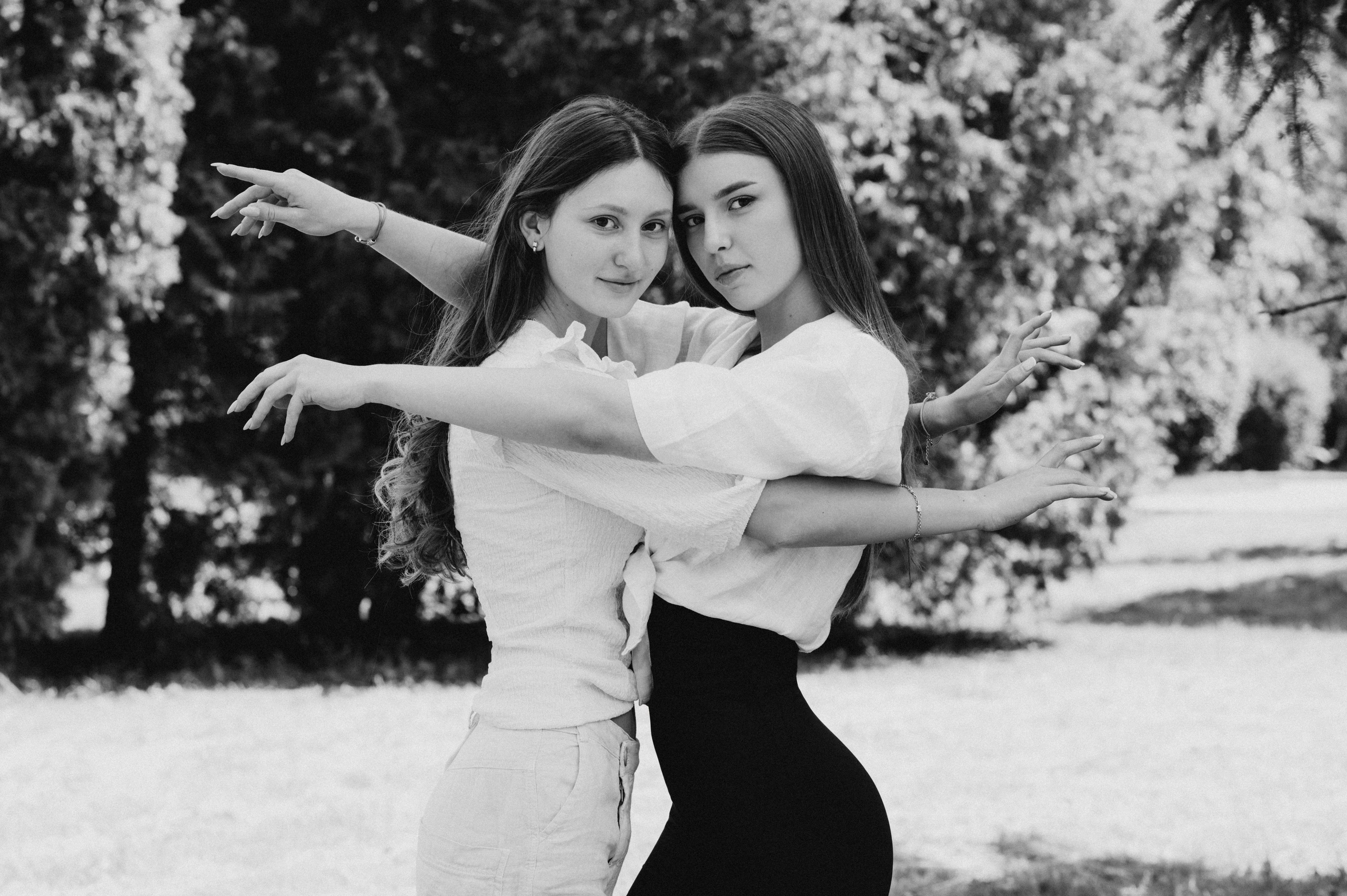 Фотосесія випускників, зйомка випускників Тернопіль Львів, випускні фотоальбоми Тернопіль, шкільні фотоальбоми Тернопіль. Сімейний, дитячий та індивідуальний фотограф в м. Тернопіль, м. Львів