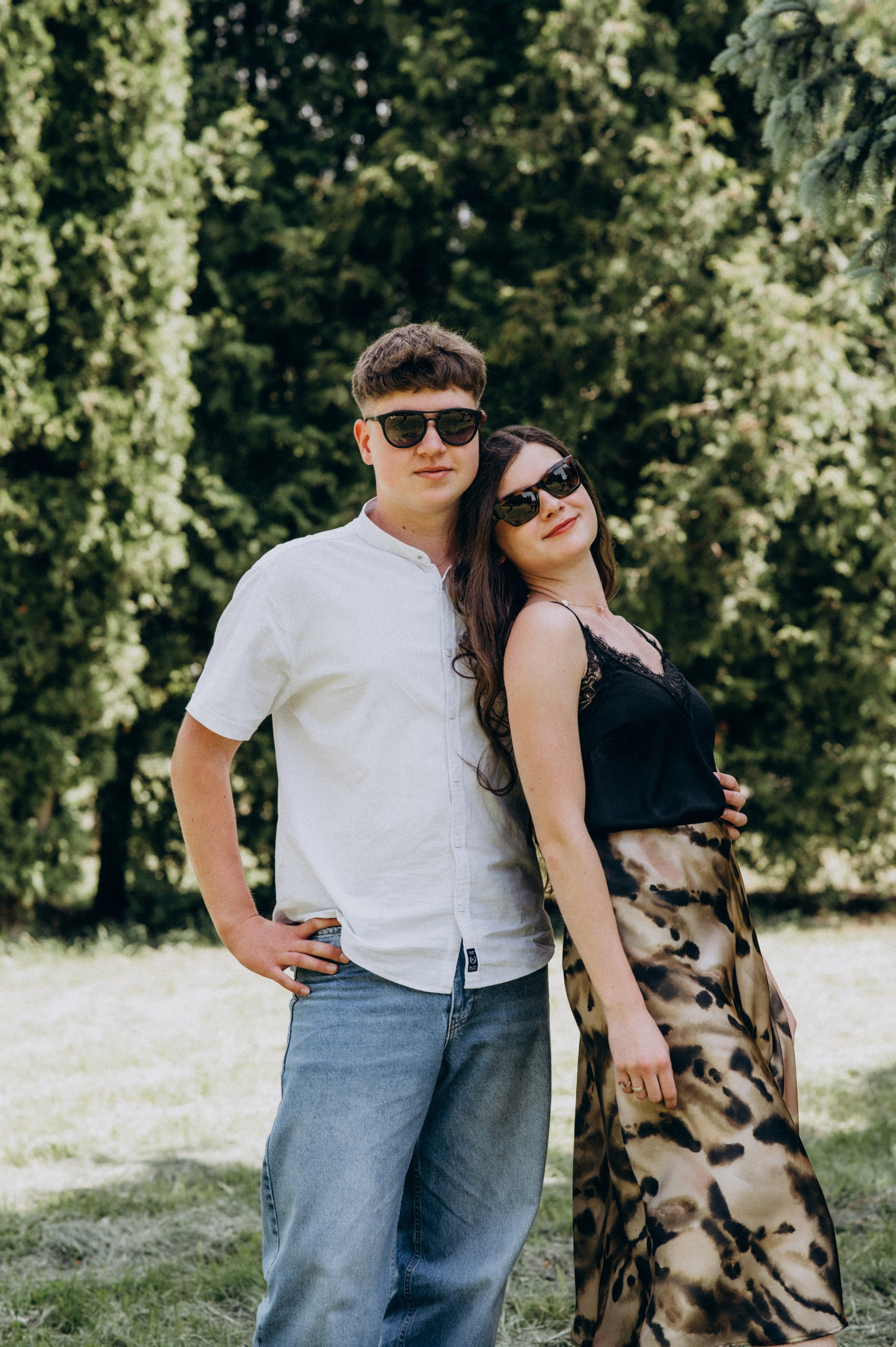 Фотосесія випускників, зйомка випускників Тернопіль Львів, випускні фотоальбоми Тернопіль, шкільні фотоальбоми Тернопіль. Сімейний, дитячий та індивідуальний фотограф в м. Тернопіль, м. Львів