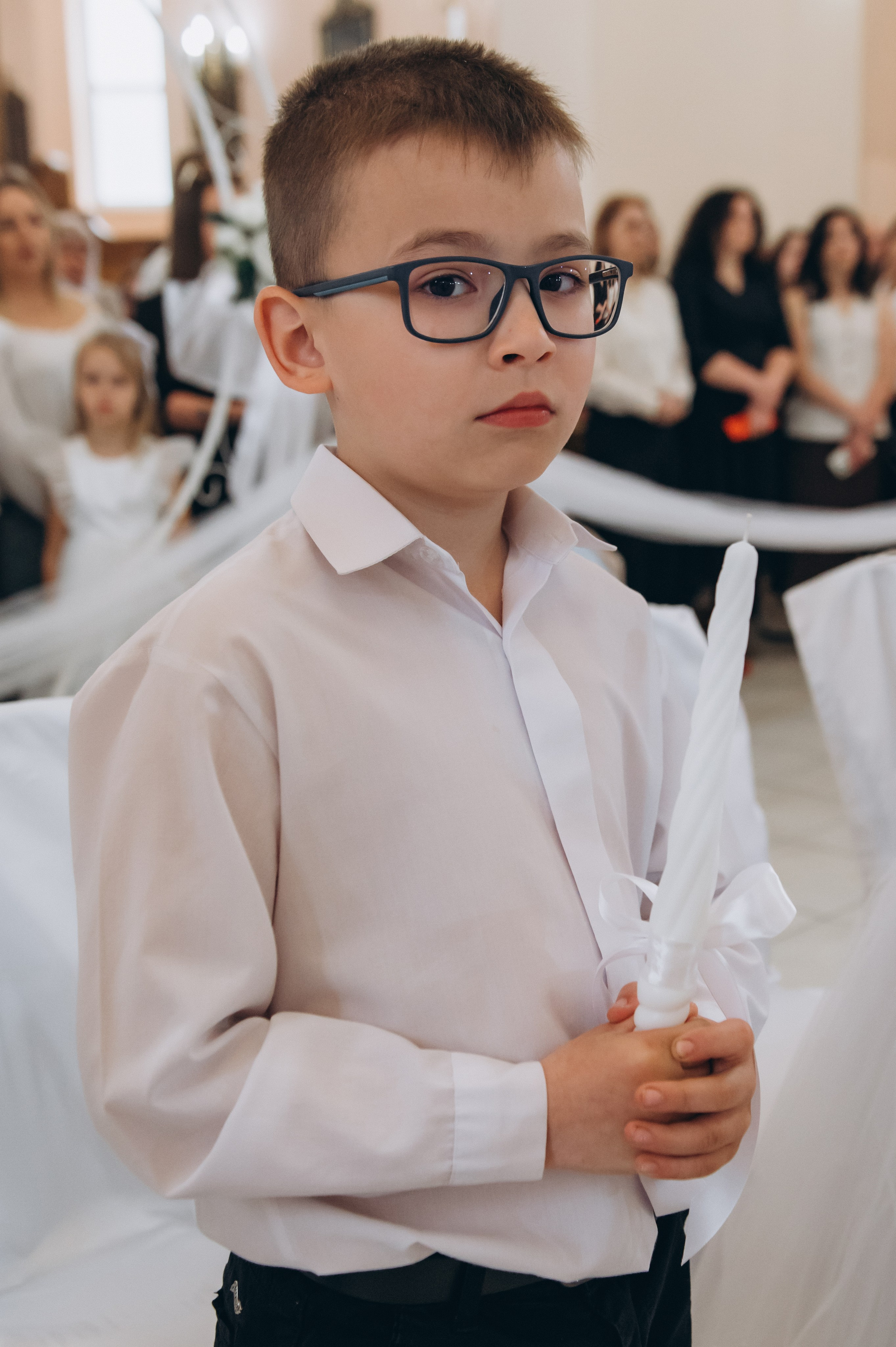 Фотосесія Причастя Тернопіль, зйомка Причастя, фотограф на Причастя Тернопіль, Причастя Львів, церква Петра і Павла. Сімейний, дитячий та індивідуальний фотограф в м. Тернопіль, м. Львів