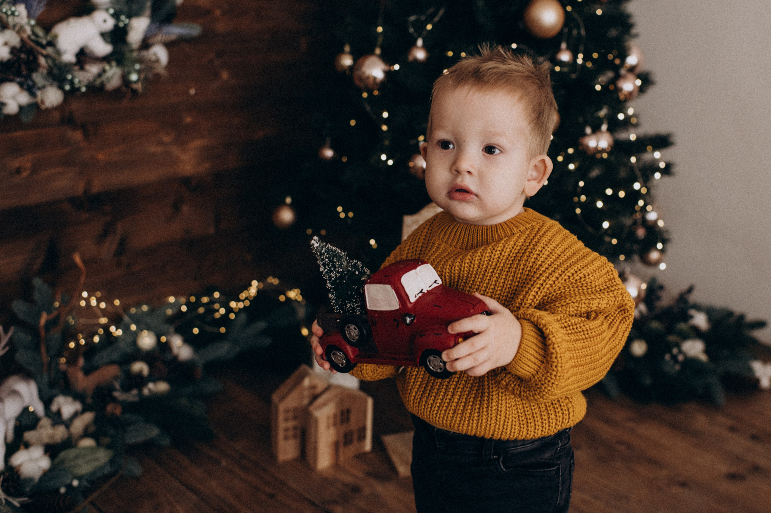 Новорічна фотосесія у студії Тернополя, фотосесія Львів. Сімейний, дитячий та індивідуальний фотограф в м. Тернопіль, м. Львів