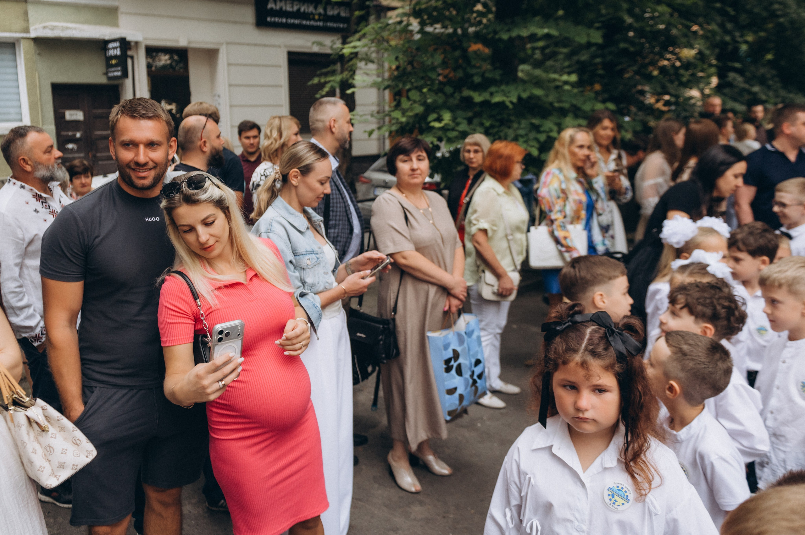 Перший дзвоник у Тернополі, фотосесія першокласників