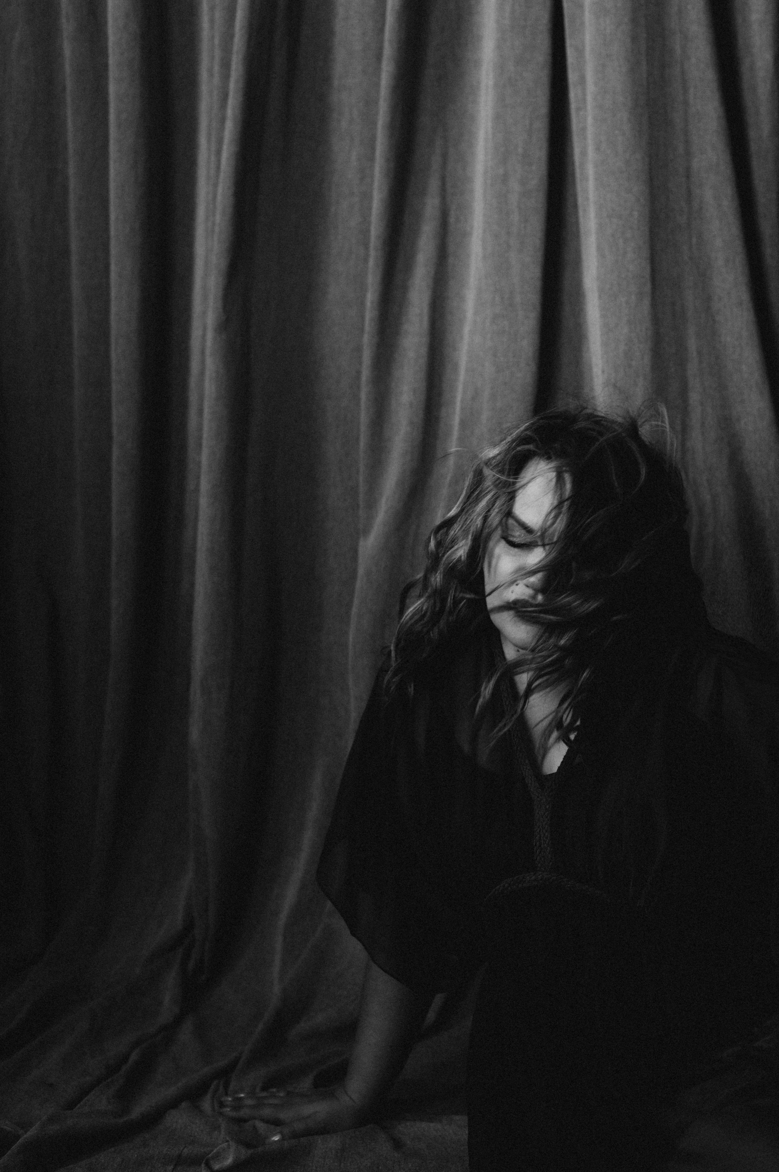 Індивідуальна фотосесія у студії Тернопіль, індивідуальна зйомка Львів. Сімейний, дитячий та індивідуальний фотограф в м. Тернопіль, м. Львів