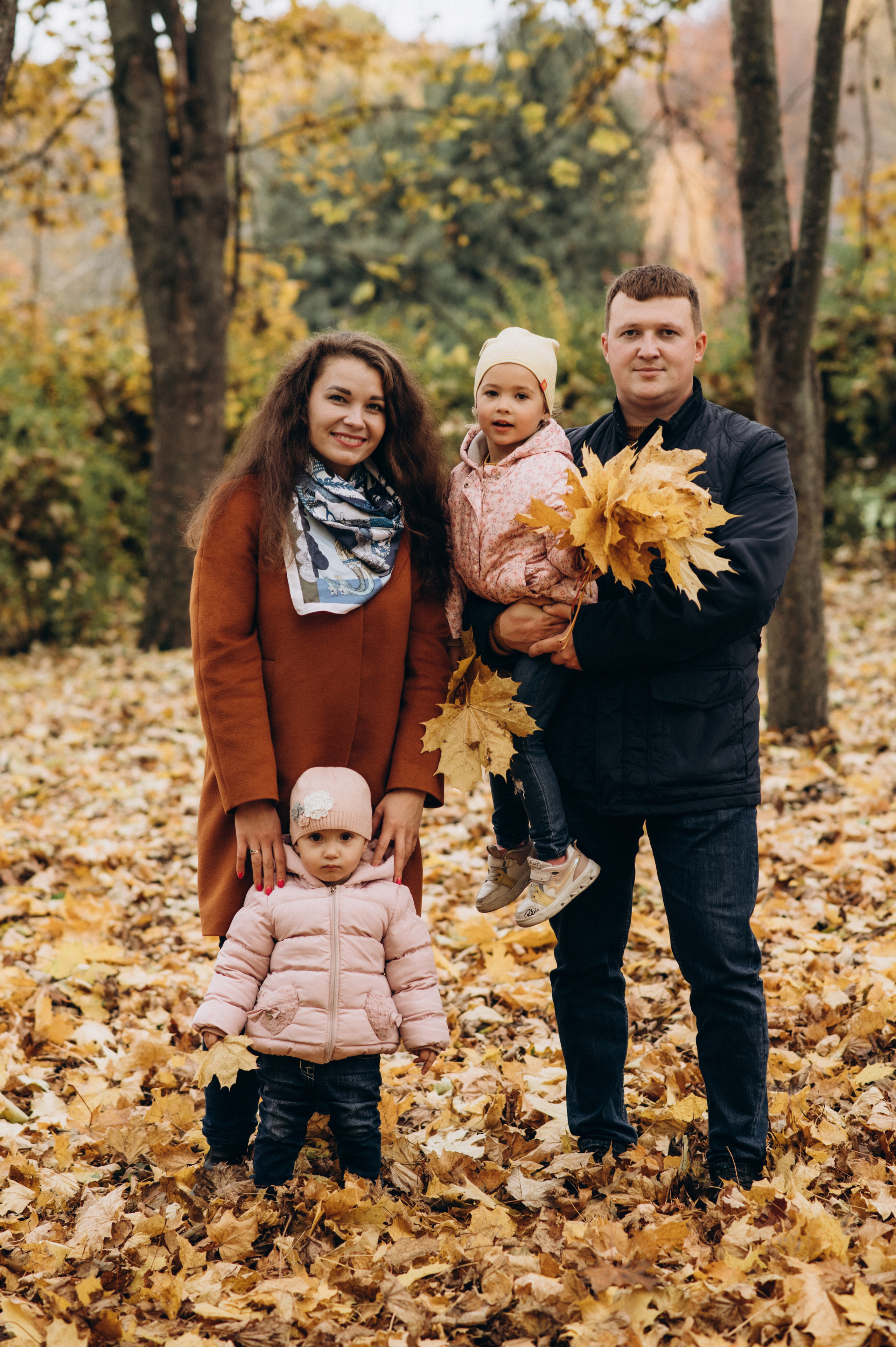 Осіння сімейна фотосесія. Сімейний, дитячий та індивідуальний фотограф в м. Тернопіль, м. Львів