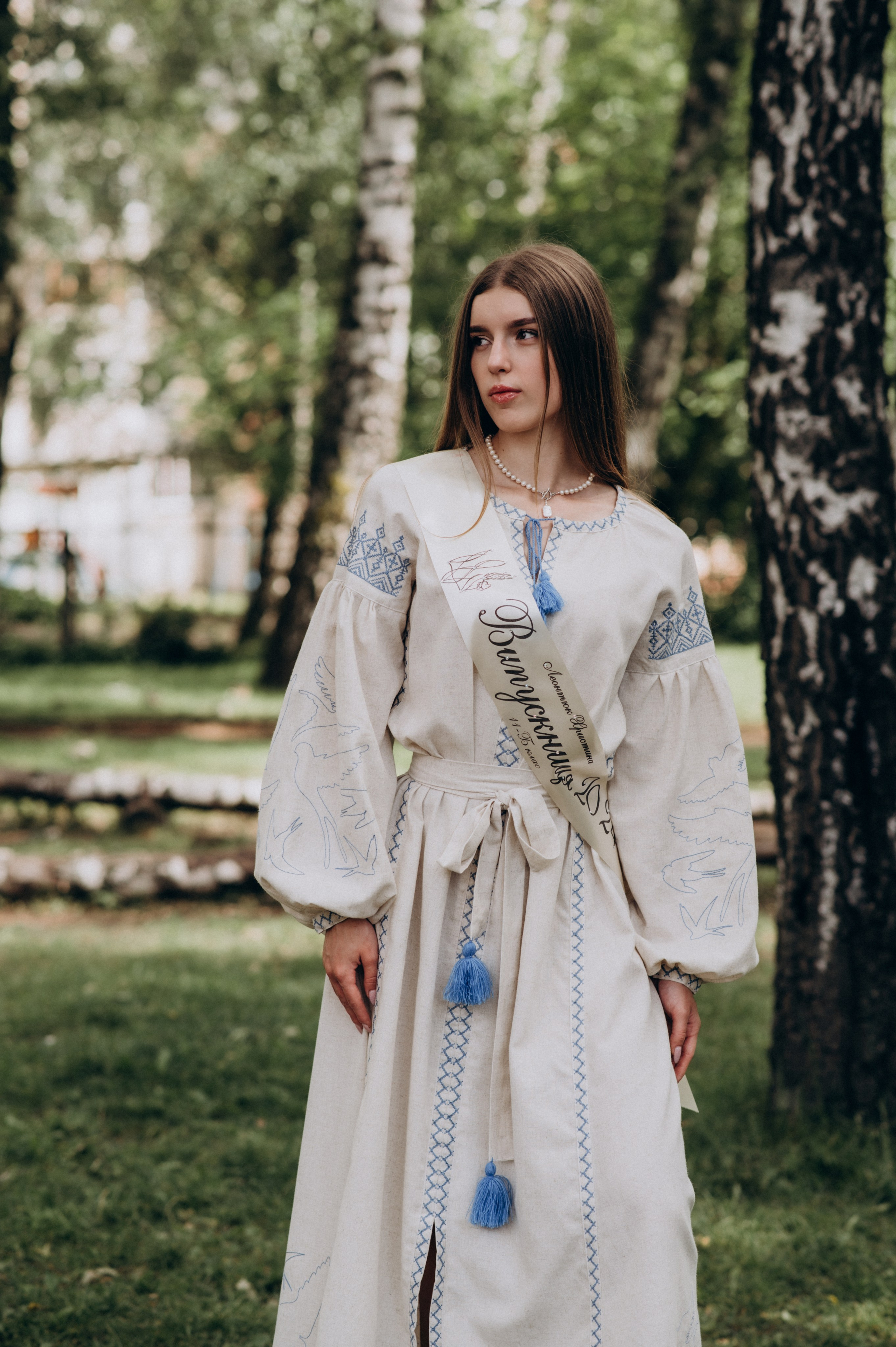 Фотосесія останнього дзвоника, фотосесія випускників Тернопіль, випускний 2024. Сімейний, дитячий та індивідуальний фотограф в м. Тернопіль, м. Львів