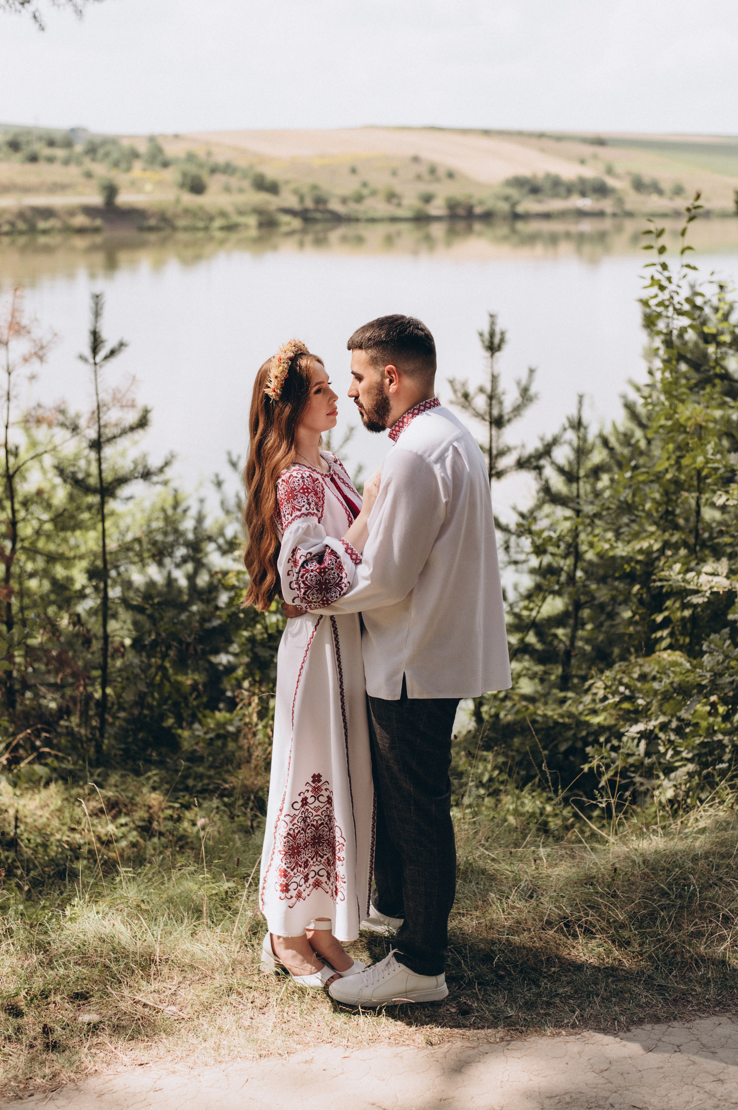 Сімейна фотосесія в українському стилі, зйомка у вишиванках Тернопіль, портретний фотограф Тернопіль Львів. Сімейний, дитячий та індивідуальний фотограф в м. Тернопіль, м. Львів