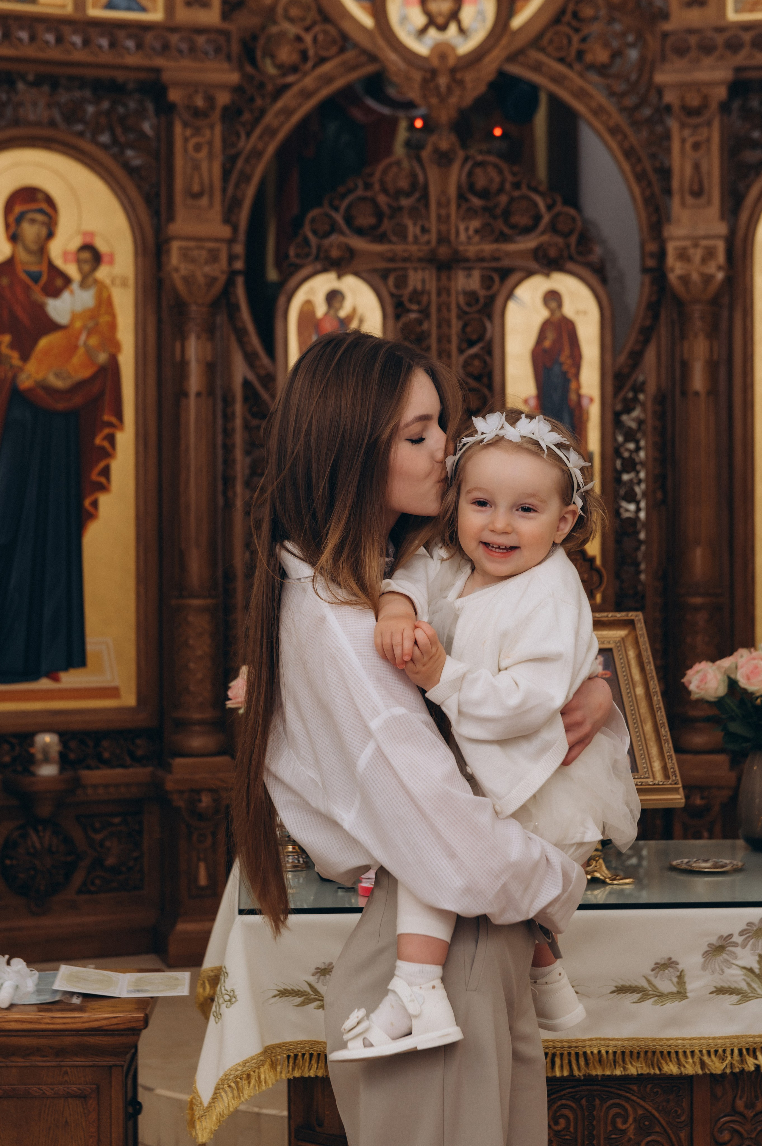 Фотосесія Хрещення Тернопіль, зйомка Хрестин Тернопіль, фотограф на хрестини Тернопіль, хрещення Львів. Сімейний, дитячий та індивідуальний фотограф в м. Тернопіль, м. Львів