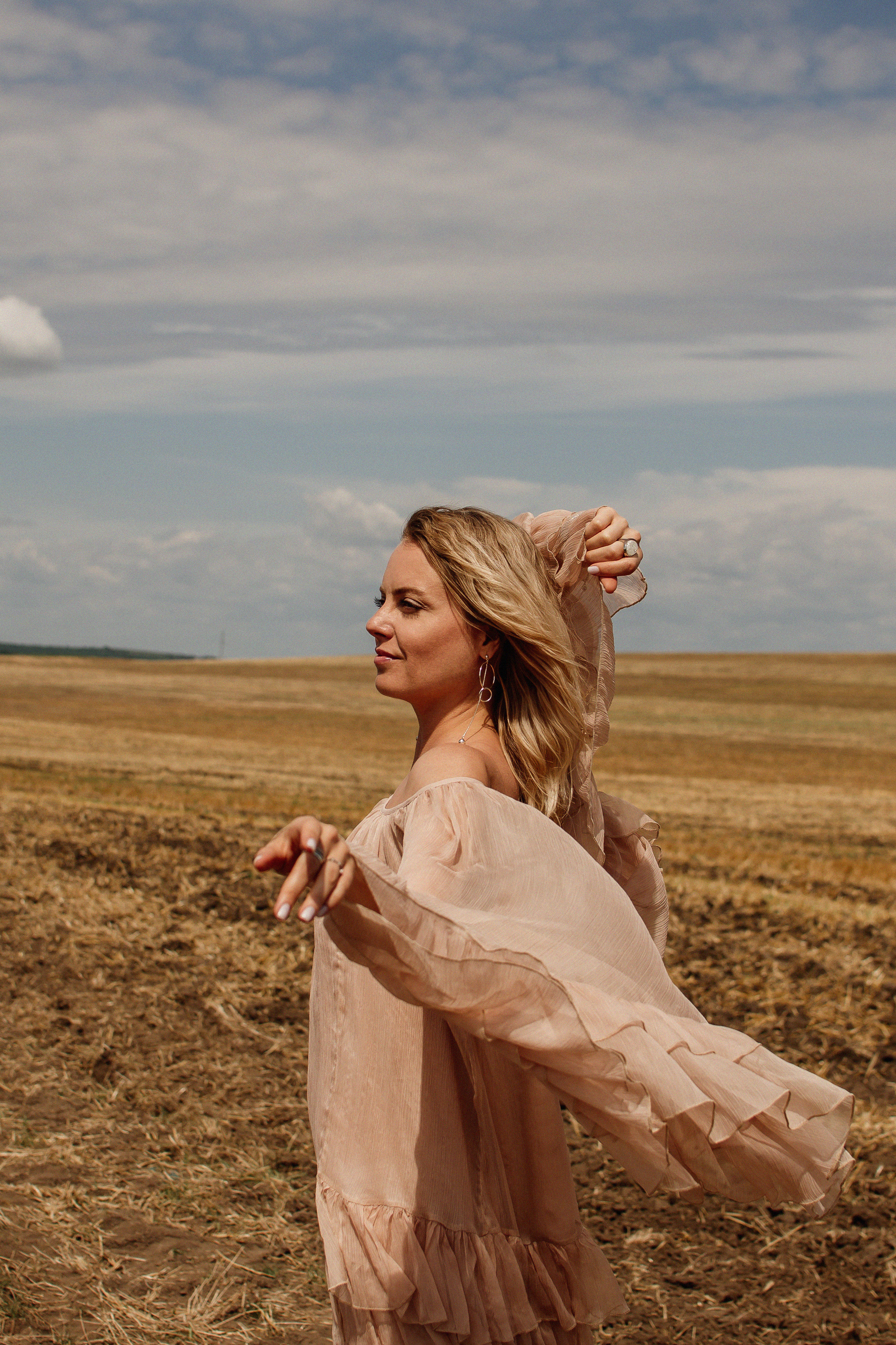 Фотосесія в пшениці. Тернопільська обл. Сімейний, дитячий та індивідуальний фотограф в м. Тернопіль, м. Львів