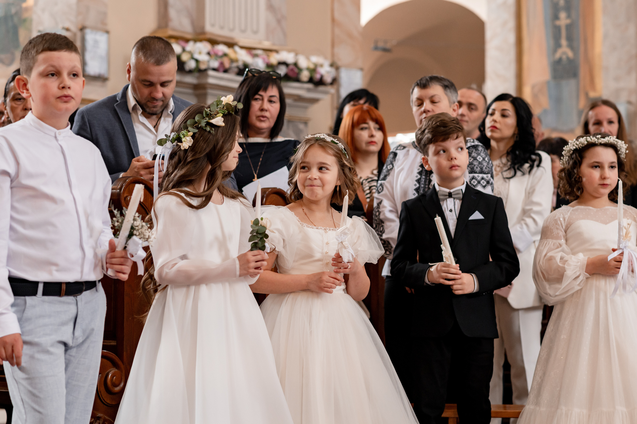 Фотосесія Першого Причастя Тернопіль, зйомка Причастя Тернопіль, Таїнство Першого Причастя Тернопіль, Катедра Причастя Тернопіль. Сімейний, дитячий та індивідуальний фотограф в м. Тернопіль, м. Львів