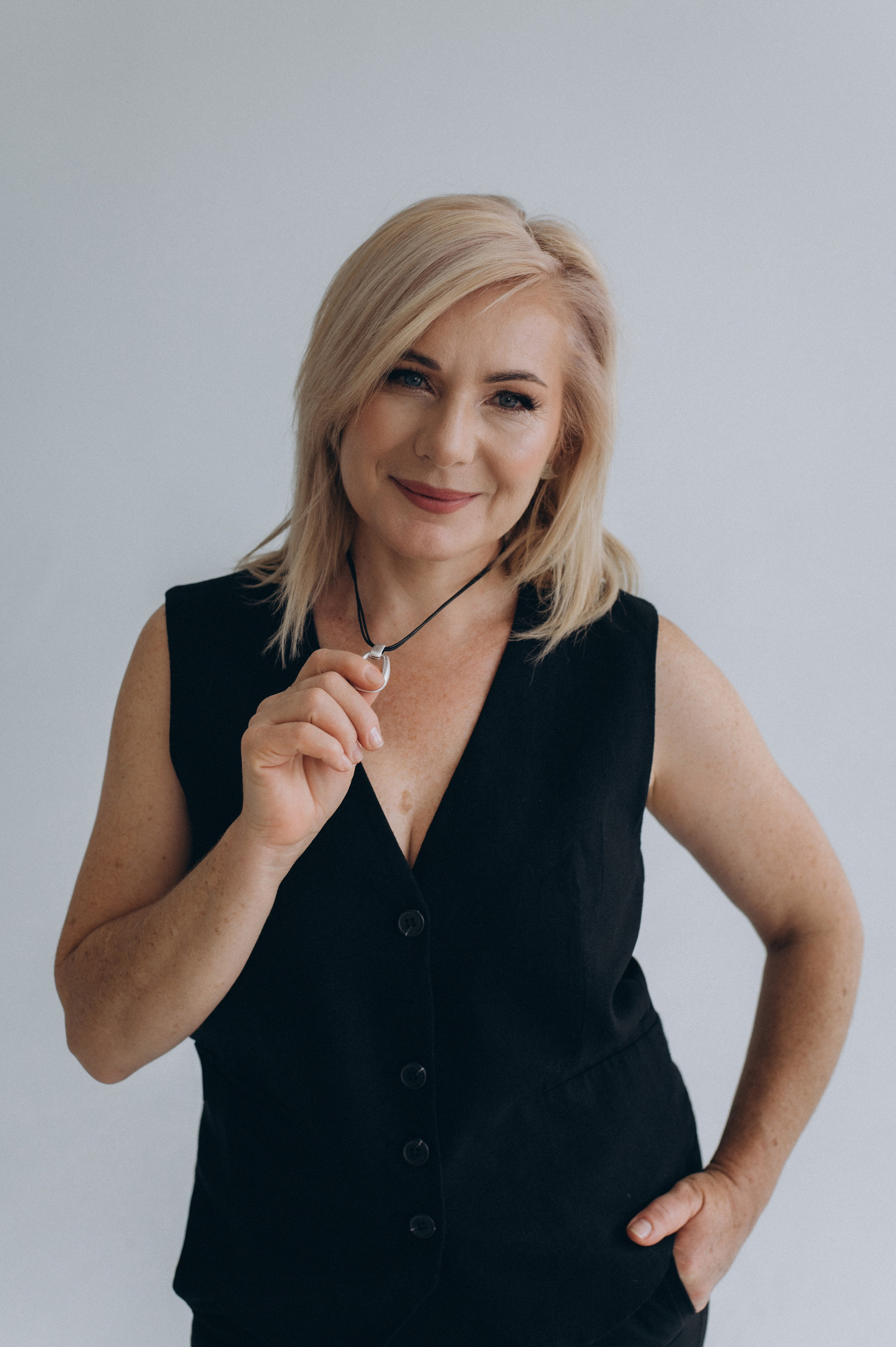 Індивідуальна фотосесія у студії Тернопіль, портретна зйомка Тернопіль, портретний фотограф Львів Тернопіль. Сімейний, дитячий та індивідуальний фотограф в м. Тернопіль, м. Львів