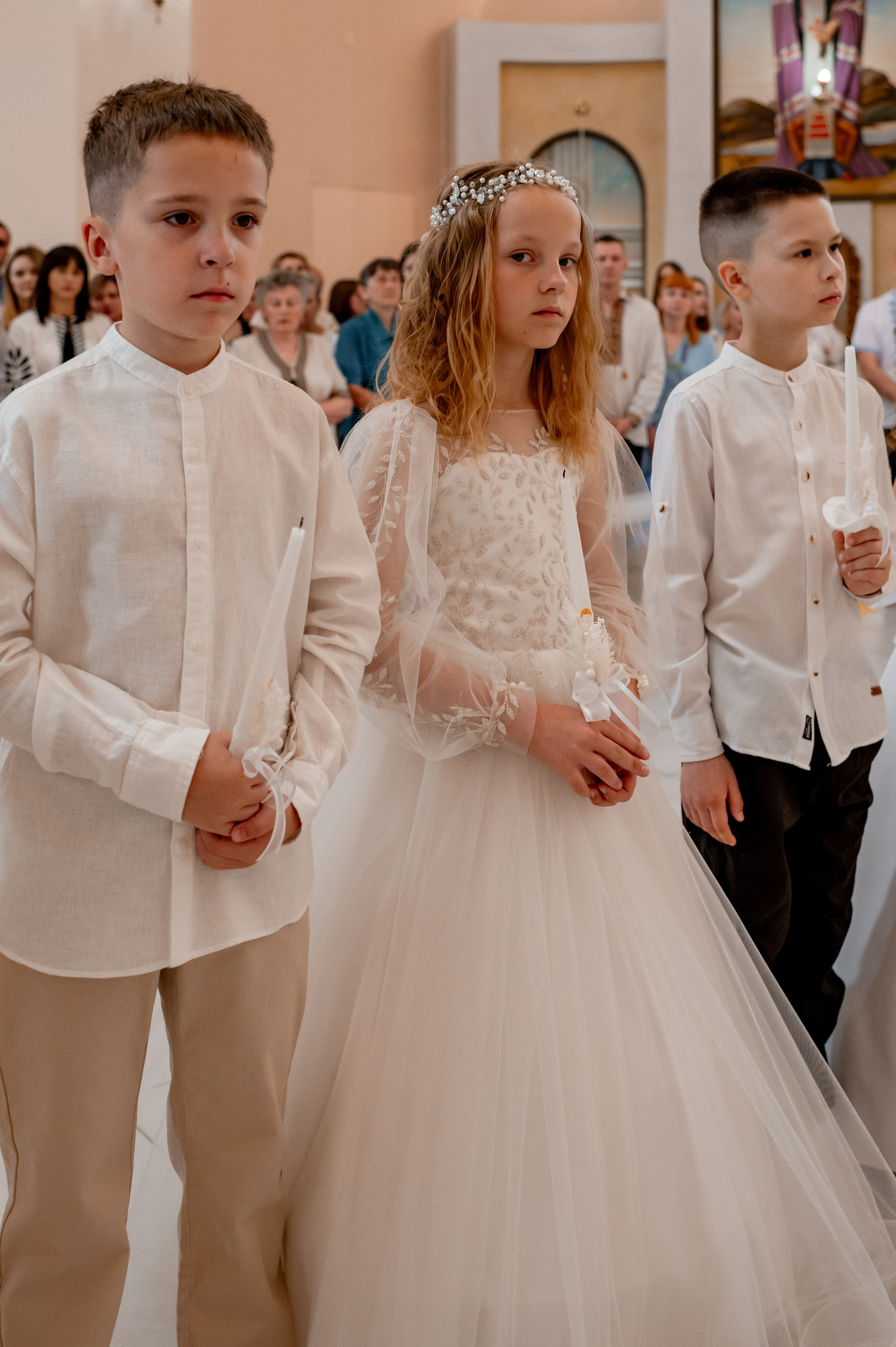 Фотосесія Першого Причастя Тернопіль, зйомка Причастя Тернопіль, Таїнство Першого Причастя Тернопіль, Катедра Причастя Тернопіль. Сімейний, дитячий та індивідуальний фотограф в м. Тернопіль, м. Львів