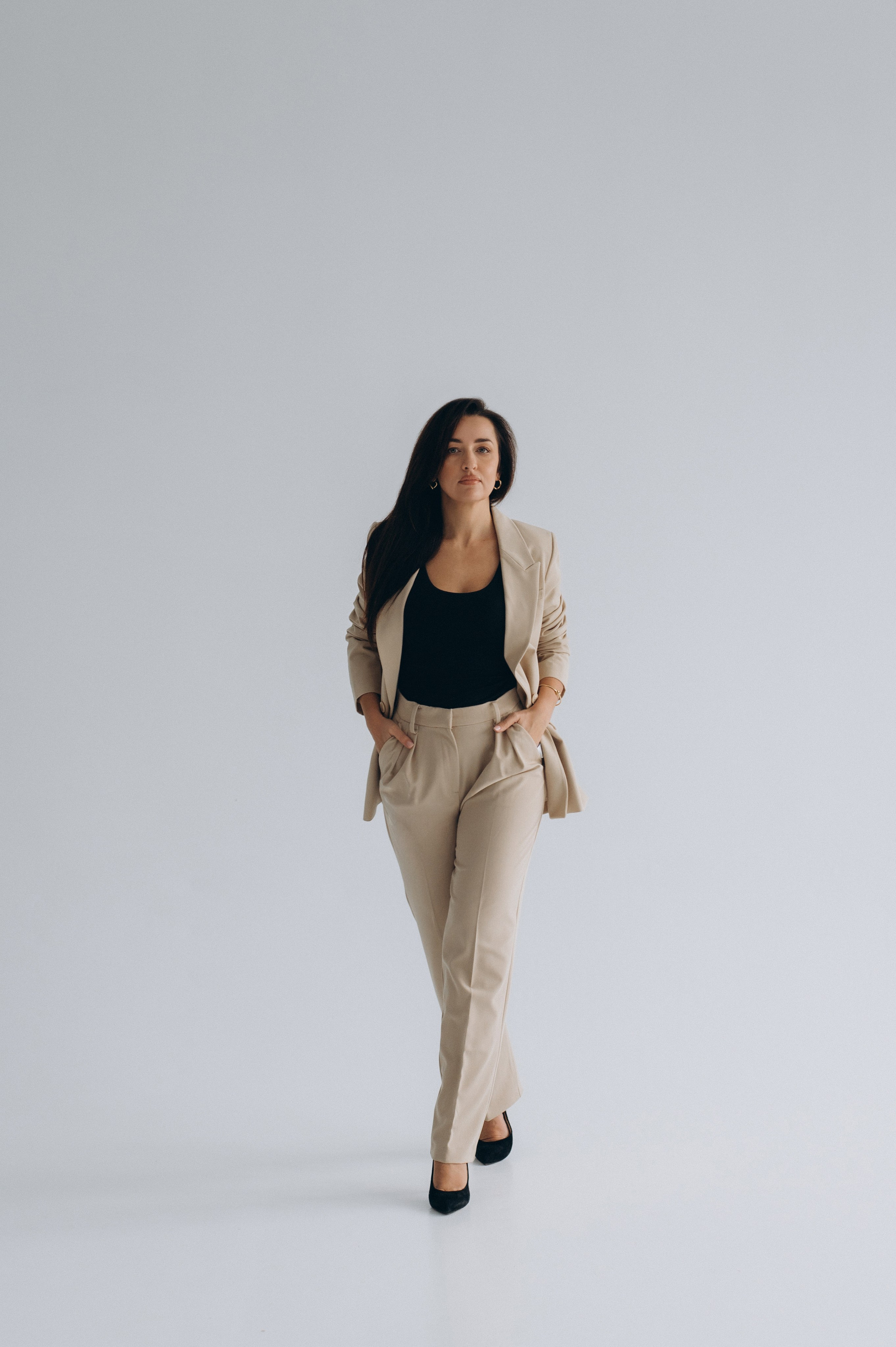 Портретна фотосесія Тернопіль, зйомка дівчат, контент фотосесія Тернопіль, зйомка контенту для інстаграм, індивідуальний фотограф Тернопіль. Сімейний, дитячий та індивідуальний фотограф в м. Тернопіль, м. Львів