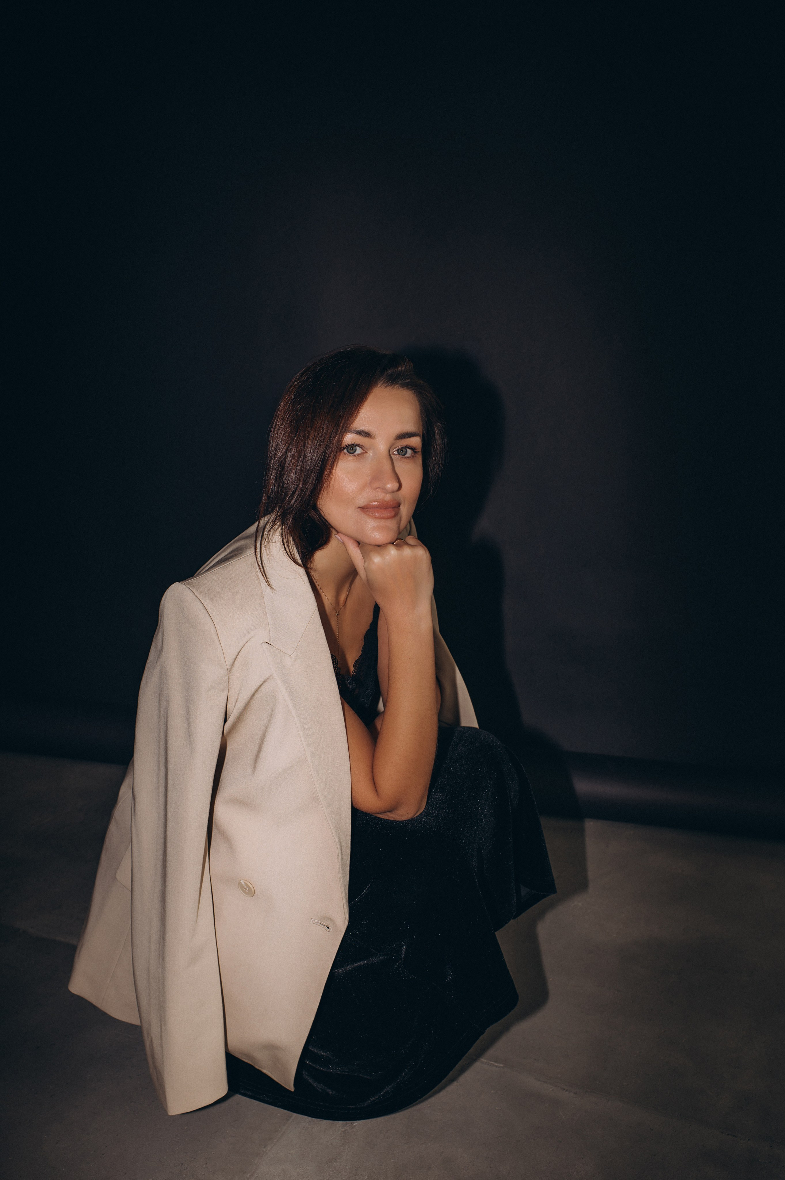 Портретна фотосесія Тернопіль, зйомка дівчат, контент фотосесія Тернопіль, зйомка контенту для інстаграм, індивідуальний фотограф Тернопіль. Сімейний, дитячий та індивідуальний фотограф в м. Тернопіль, м. Львів