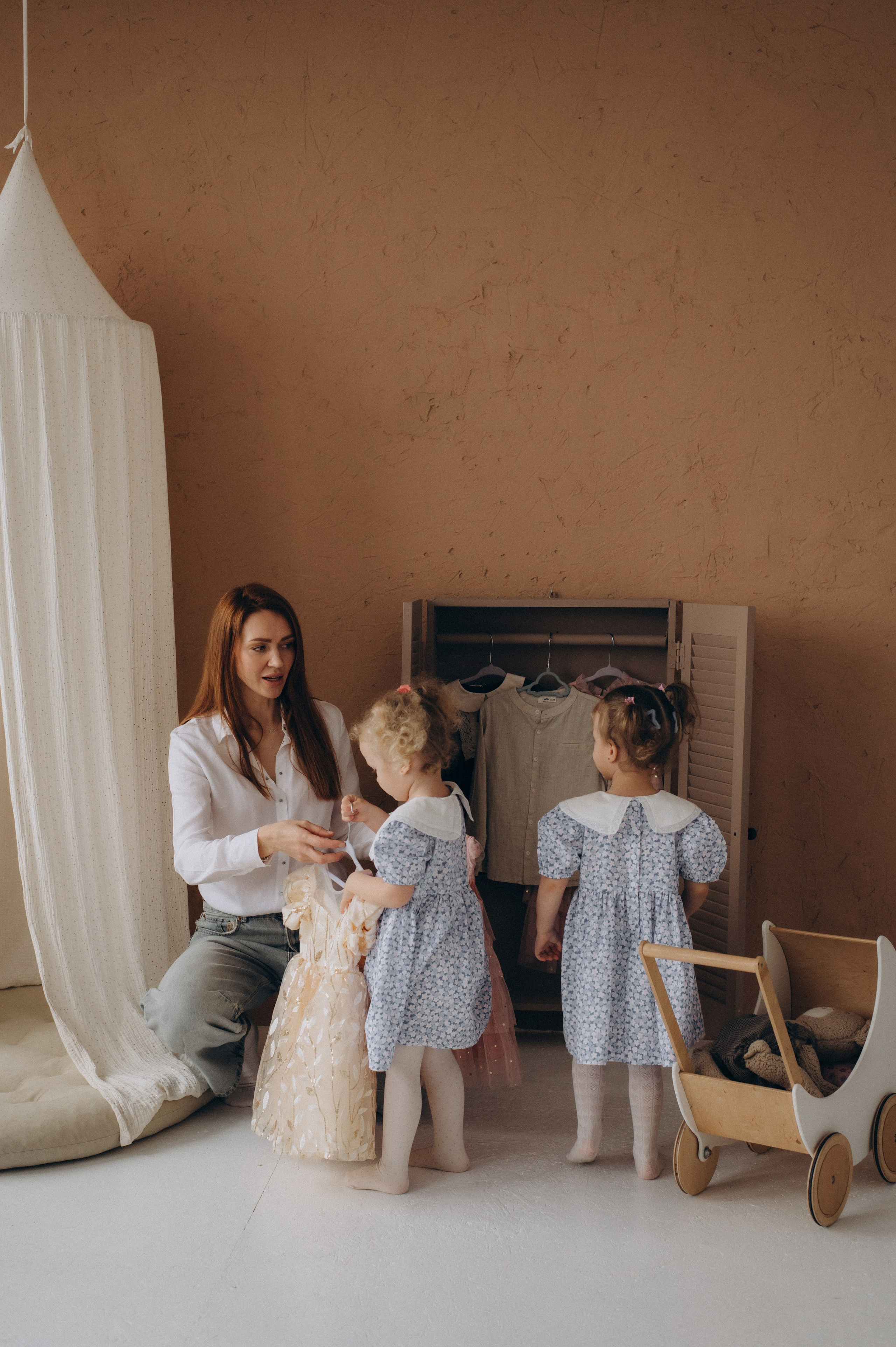 Сімейна фотосесія Тернопіль, сімейний фотограф Тернопіль, фотосесія у студії Тернопіль, дитячий фотограф, портретний фотограф Тернопіль. Сімейний, дитячий та індивідуальний фотограф в м. Тернопіль, м. Львів