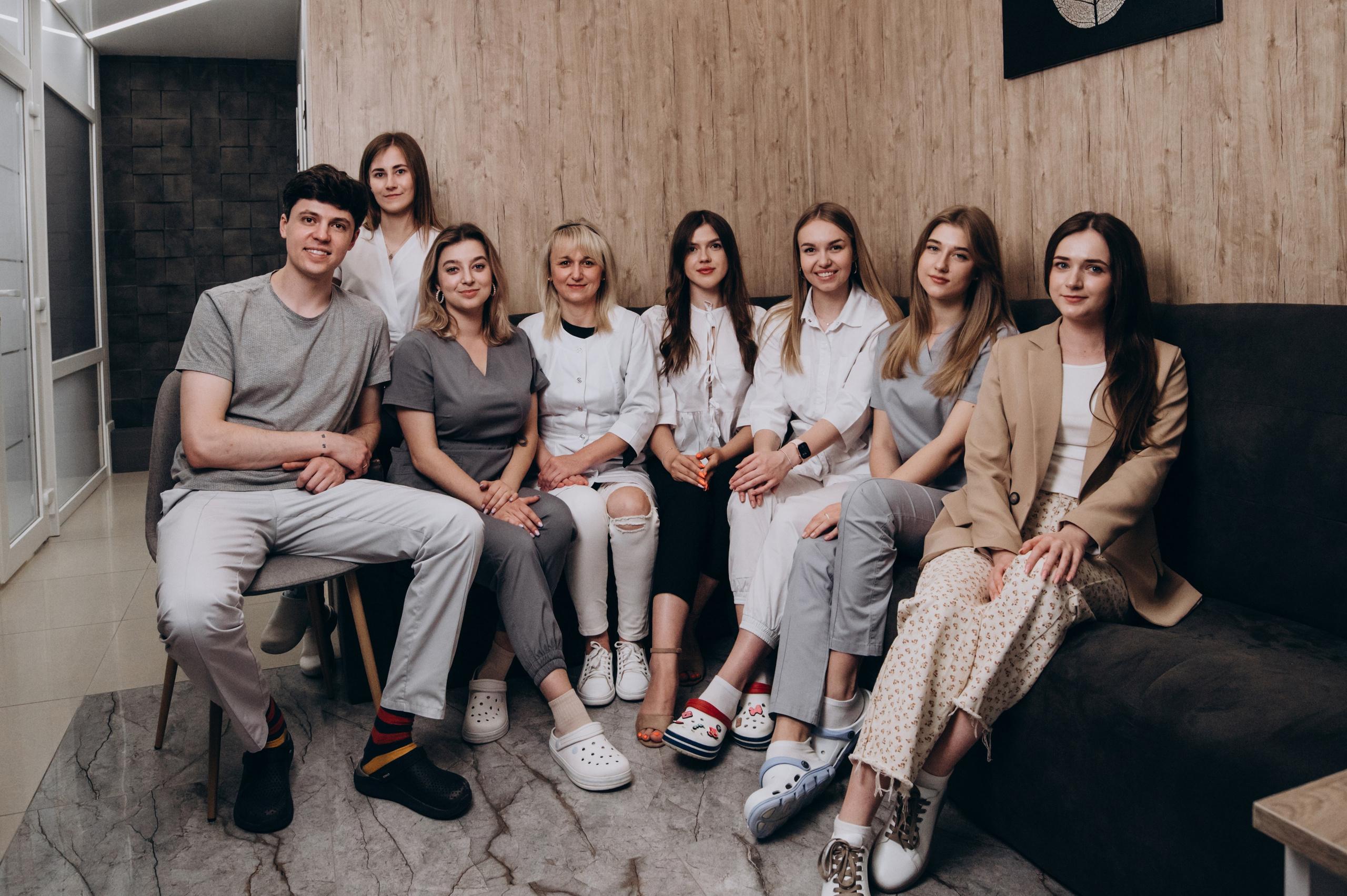 Фотосесія стоматології, зйомка стоматологічної клініки, контент для стоматолога. Сімейний, дитячий та індивідуальний фотограф в м. Тернопіль, м. Львів