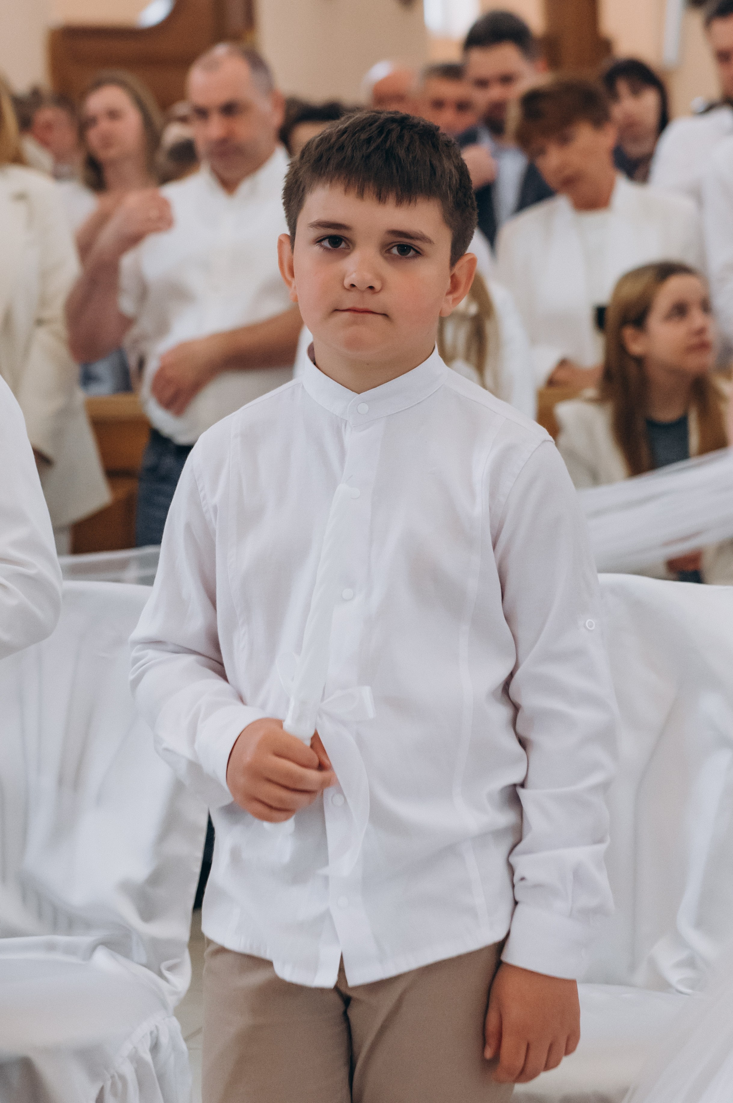 Фотосесія Причастя Тернопіль, зйомка Причастя, фотограф на Причастя Тернопіль, Причастя Львів, церква Петра і Павла. Сімейний, дитячий та індивідуальний фотограф в м. Тернопіль, м. Львів