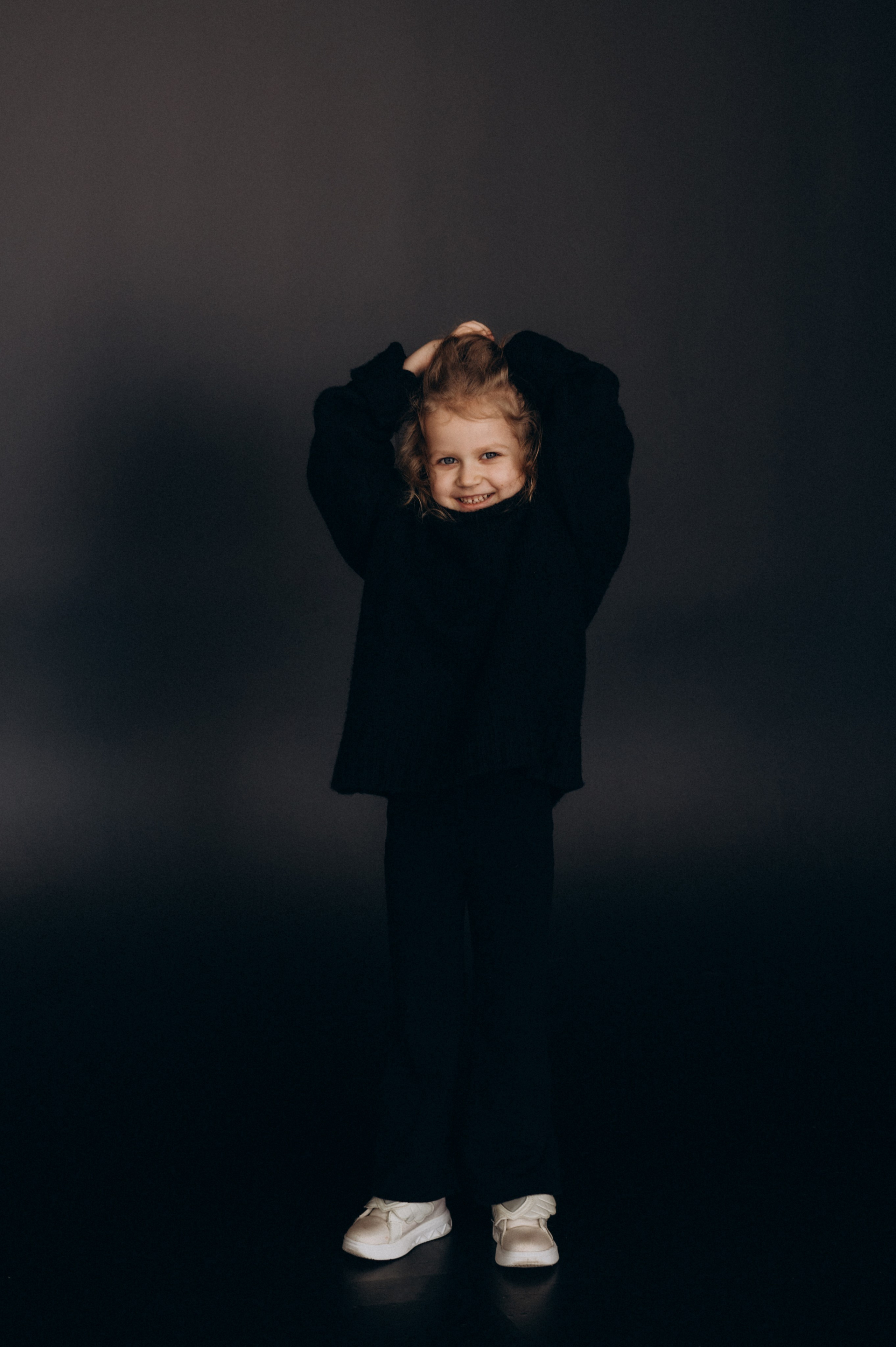 Сімейна фотосесія у студії, зйомка мами і дитини фотосесія Тернопіль Львів. Сімейний, дитячий та індивідуальний фотограф в м. Тернопіль, м. Львів