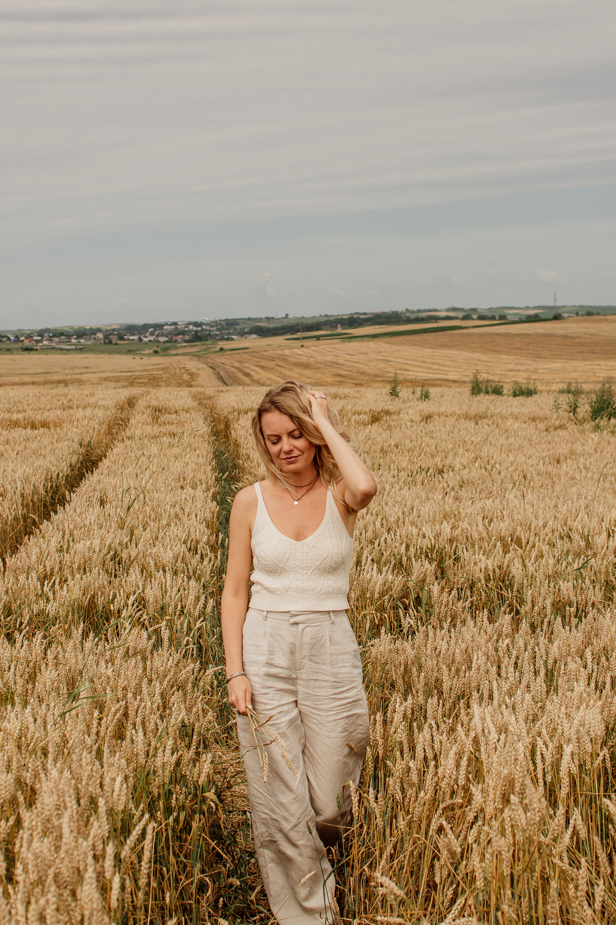 Фотосесія в пшениці. Тернопільська обл. Сімейний, дитячий та індивідуальний фотограф в м. Тернопіль, м. Львів